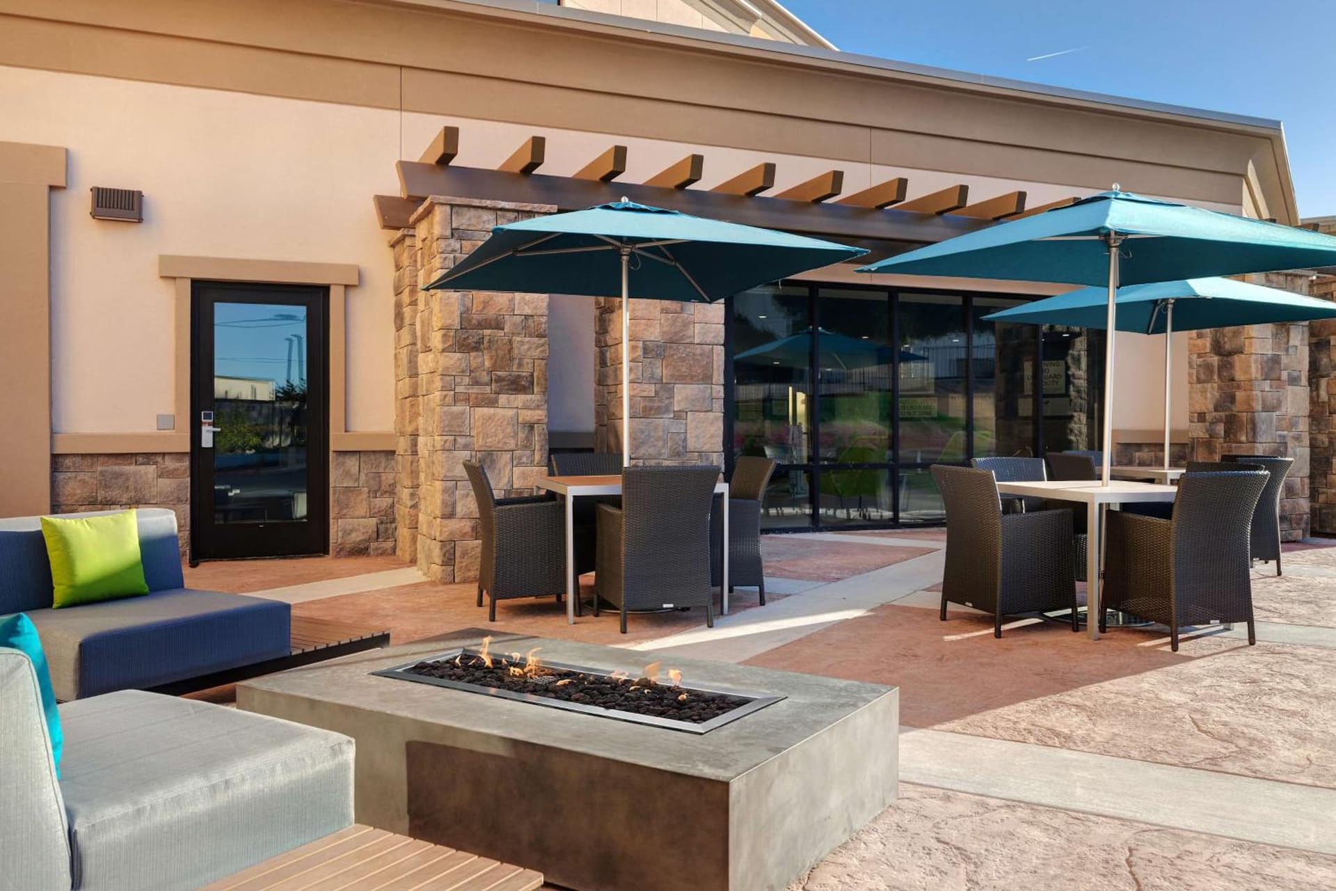 Hampton Inn & Suites Marina gallery photo in Marina, CA — image 36