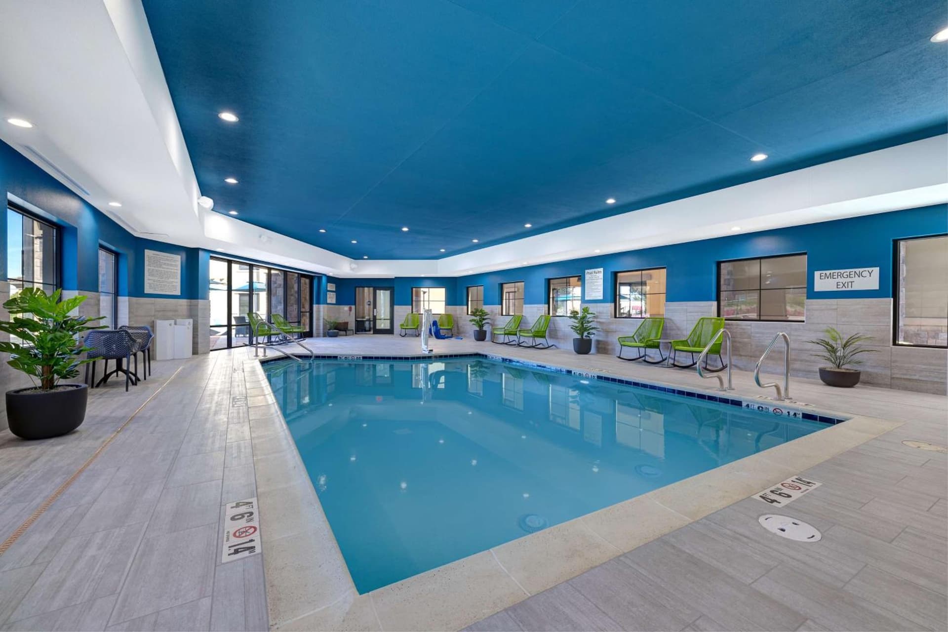 Hampton Inn & Suites Marina gallery photo in Marina, CA — image 10