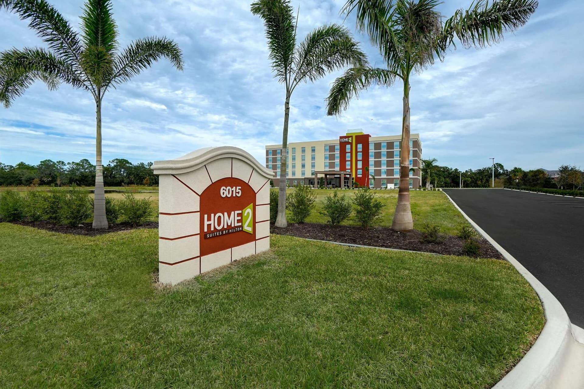 Home2 Suites By Hilton Lakewood Ranch property views in Bradenton, FL — gallery photo 3