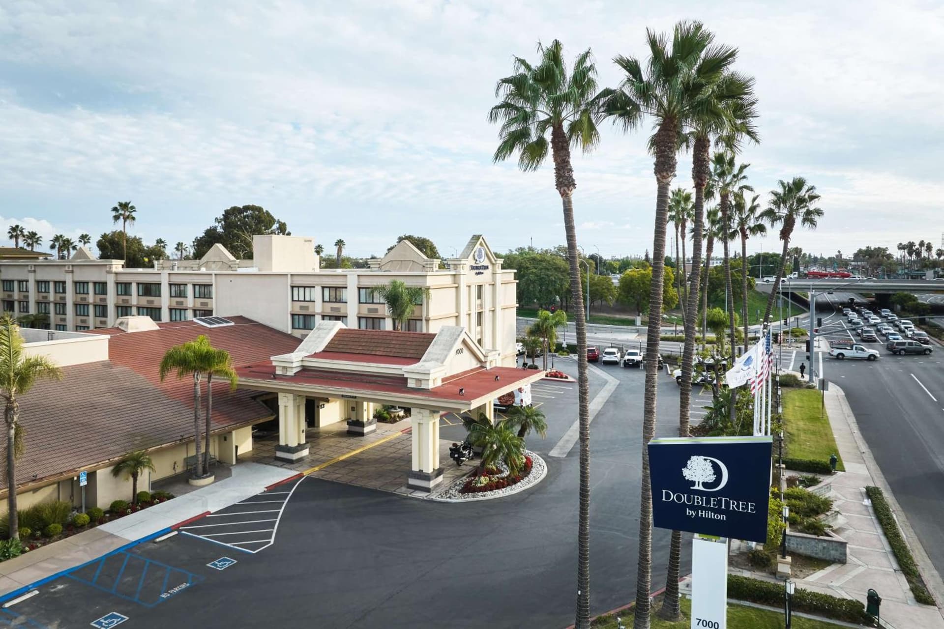 Doubletree by Hilton Buena Park property views in Buena Park, CA — gallery photo 3