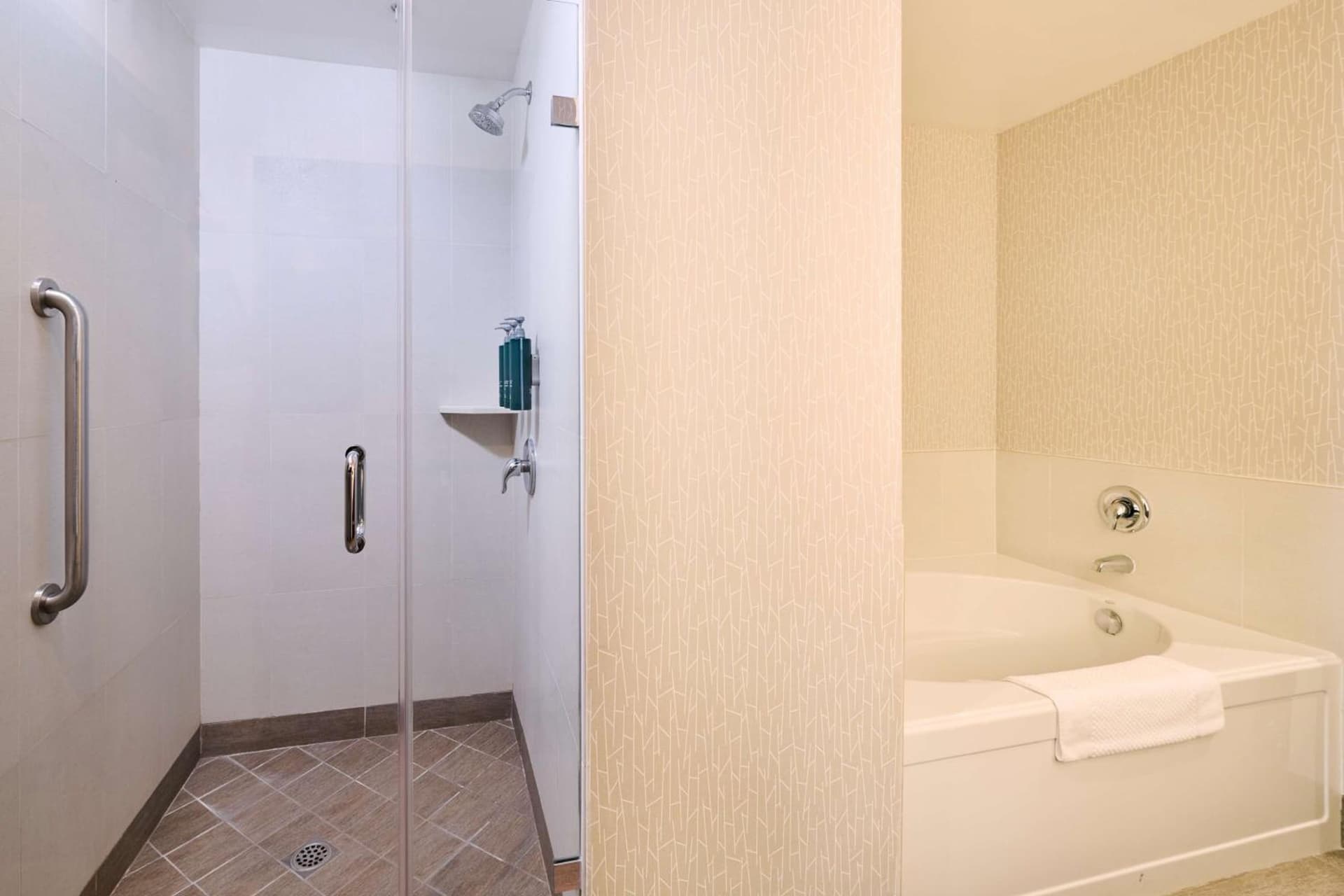 Doubletree by Hilton Buena Park gallery photo in Buena Park, CA — image 68