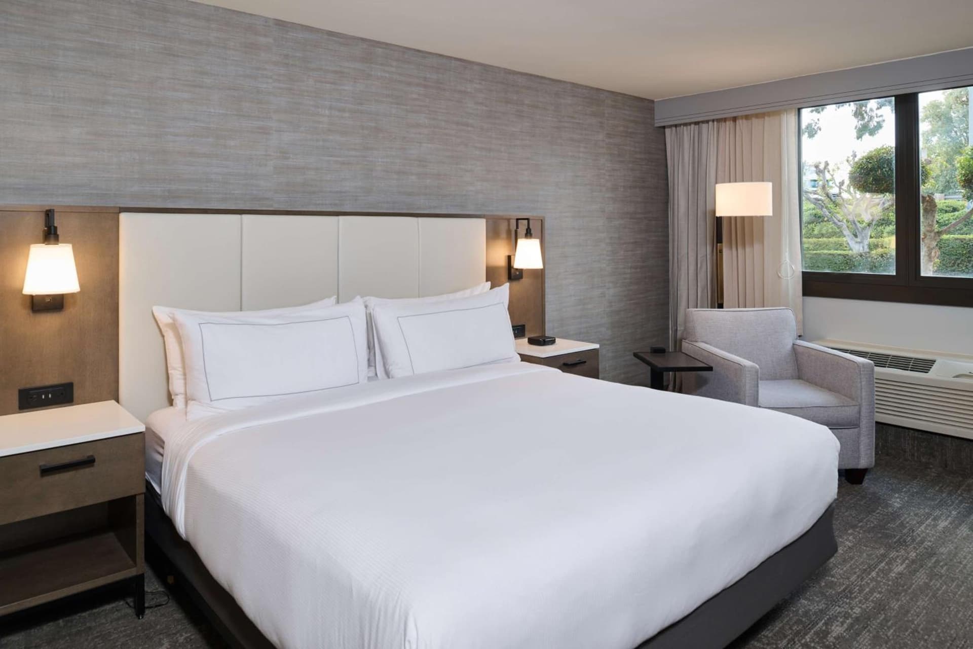 Doubletree by Hilton Buena Park gallery photo in Buena Park, CA — image 27