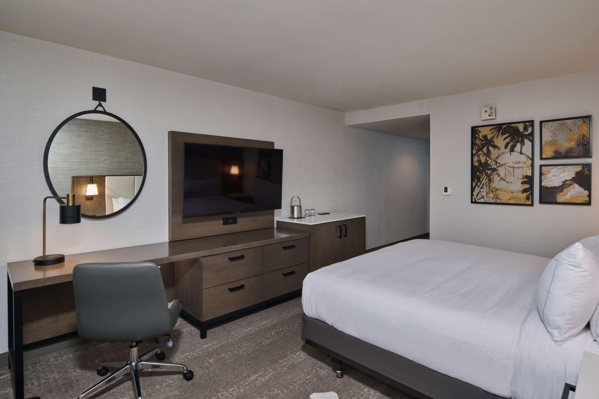 Doubletree by Hilton Buena Park gallery photo in Buena Park, CA — image 16