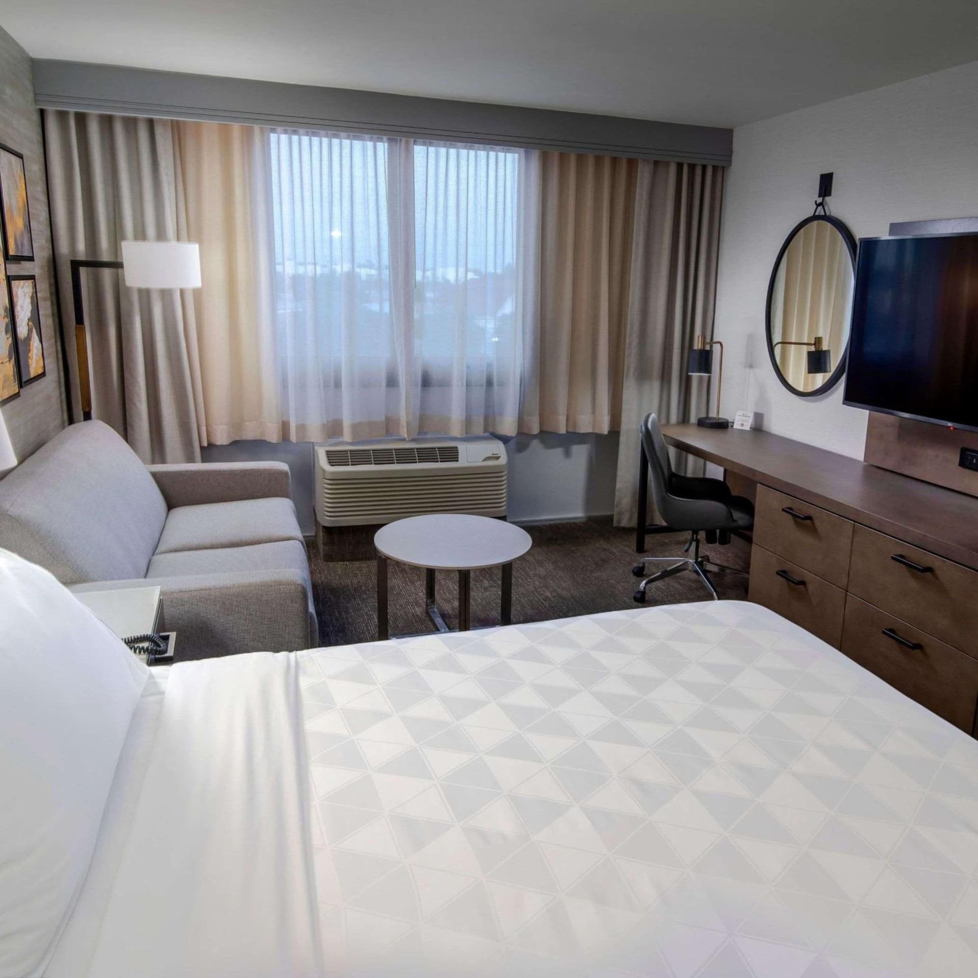 Doubletree by Hilton Buena Park gallery photo in Buena Park, CA — image 47