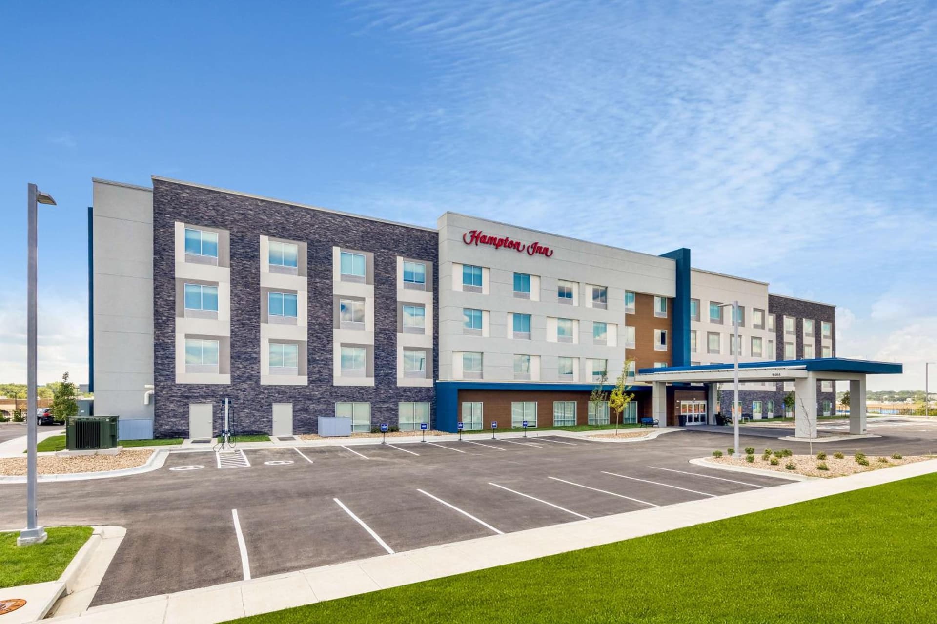 Hampton Inn Kansas City Southeast, Mo exterior or lobby in Kansas City, MO — main listing photo