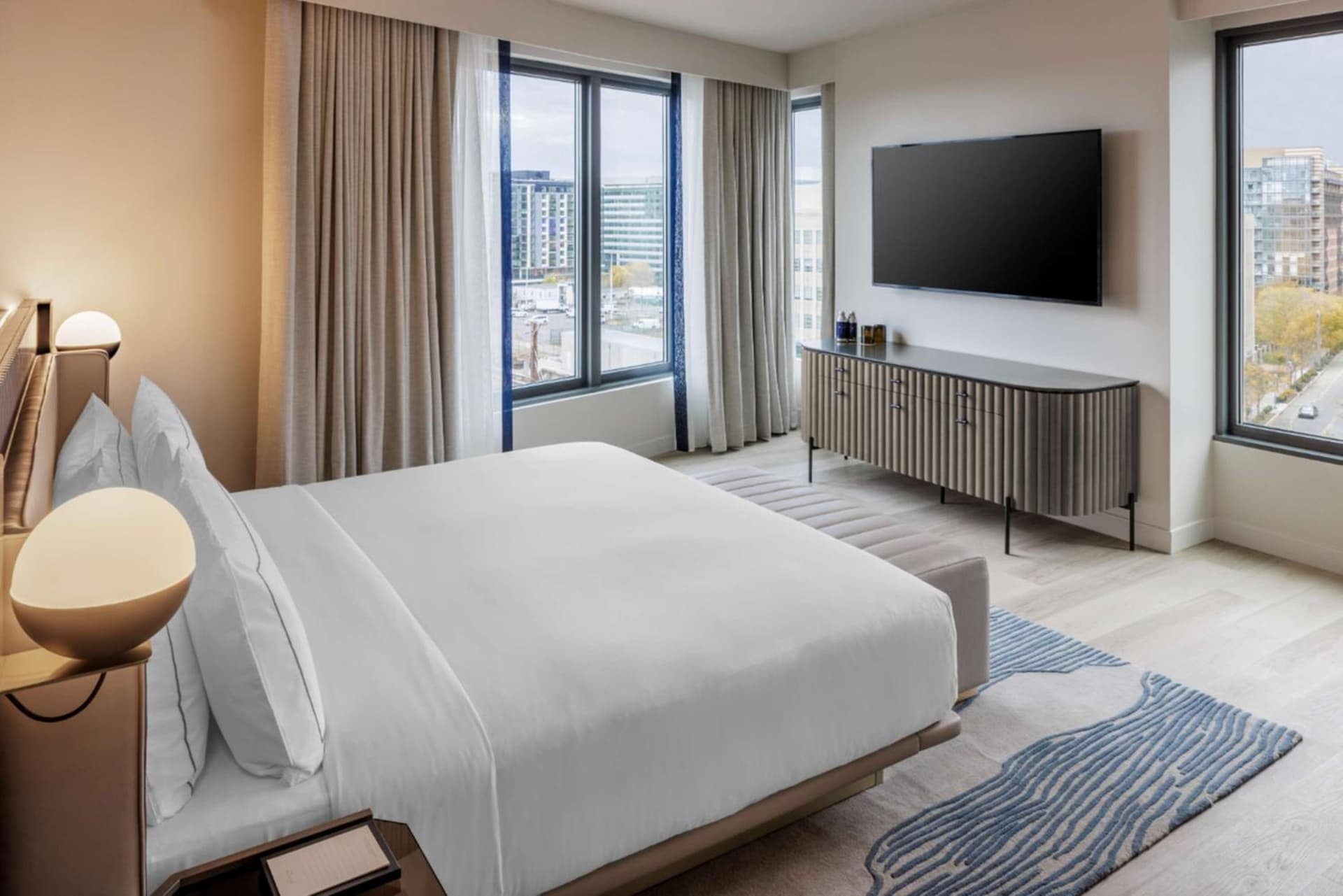 The Morrow Washington Dc, Curio Collection By Hilton gallery photo in Washington, DC — image 4