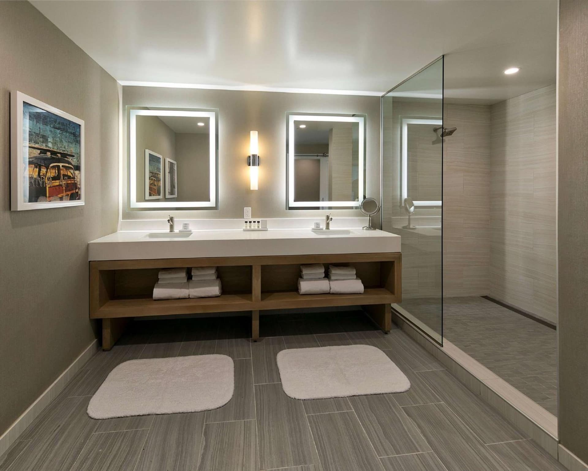 Inn at the Pier Pismo Beach, Curio Collection by Hilton gallery photo in Pismo Beach, CA — image 41