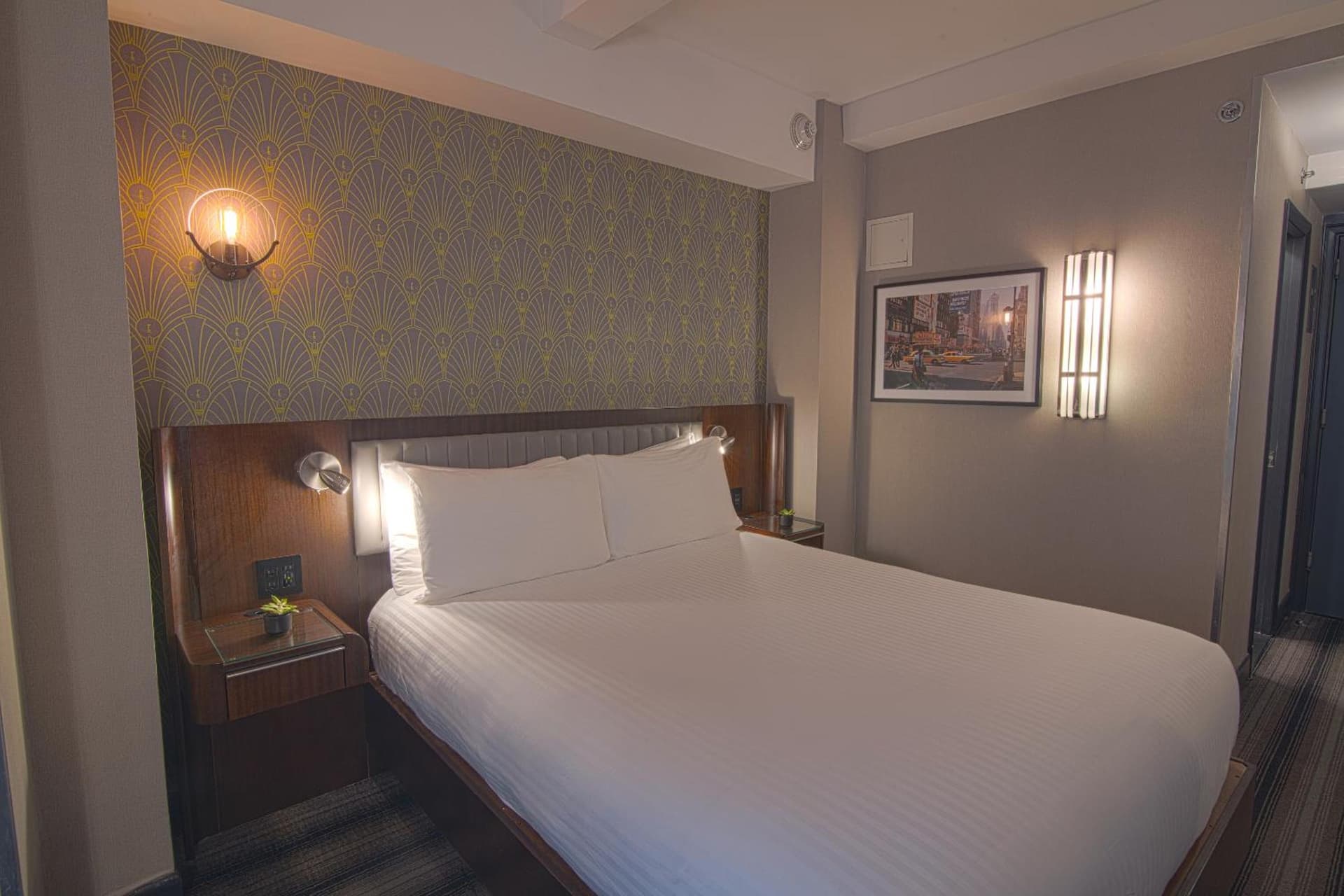 Hotel Edison Times Square gallery photo in New York, NY — image 14