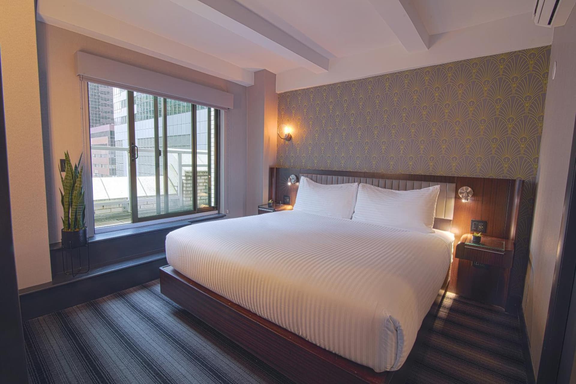 Hotel Edison Times Square gallery photo in New York, NY — image 42