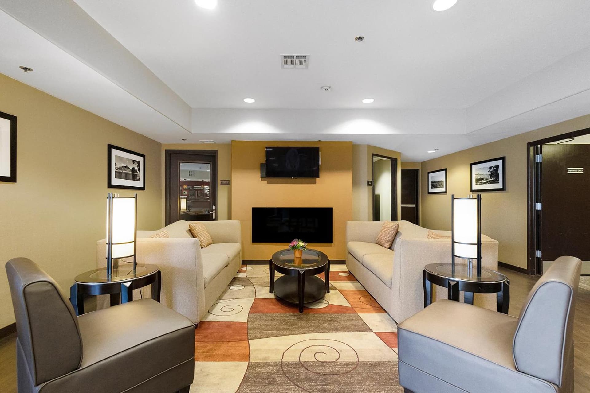 Best Western Plus Wine Country Inn & Suites gallery photo in Santa Rosa, CA — image 97