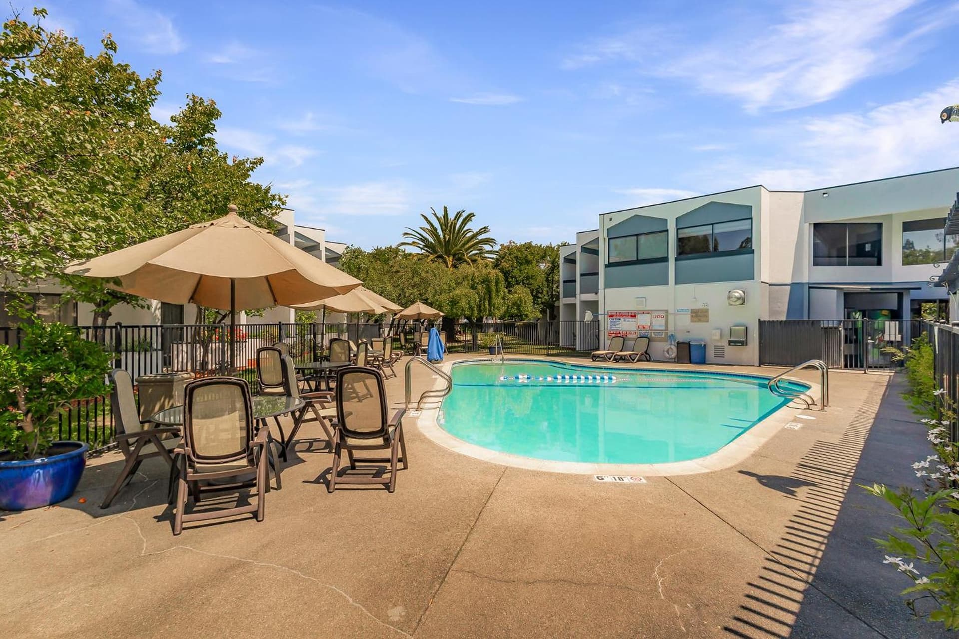 Best Western Plus Wine Country Inn & Suites gallery photo in Santa Rosa, CA — image 67