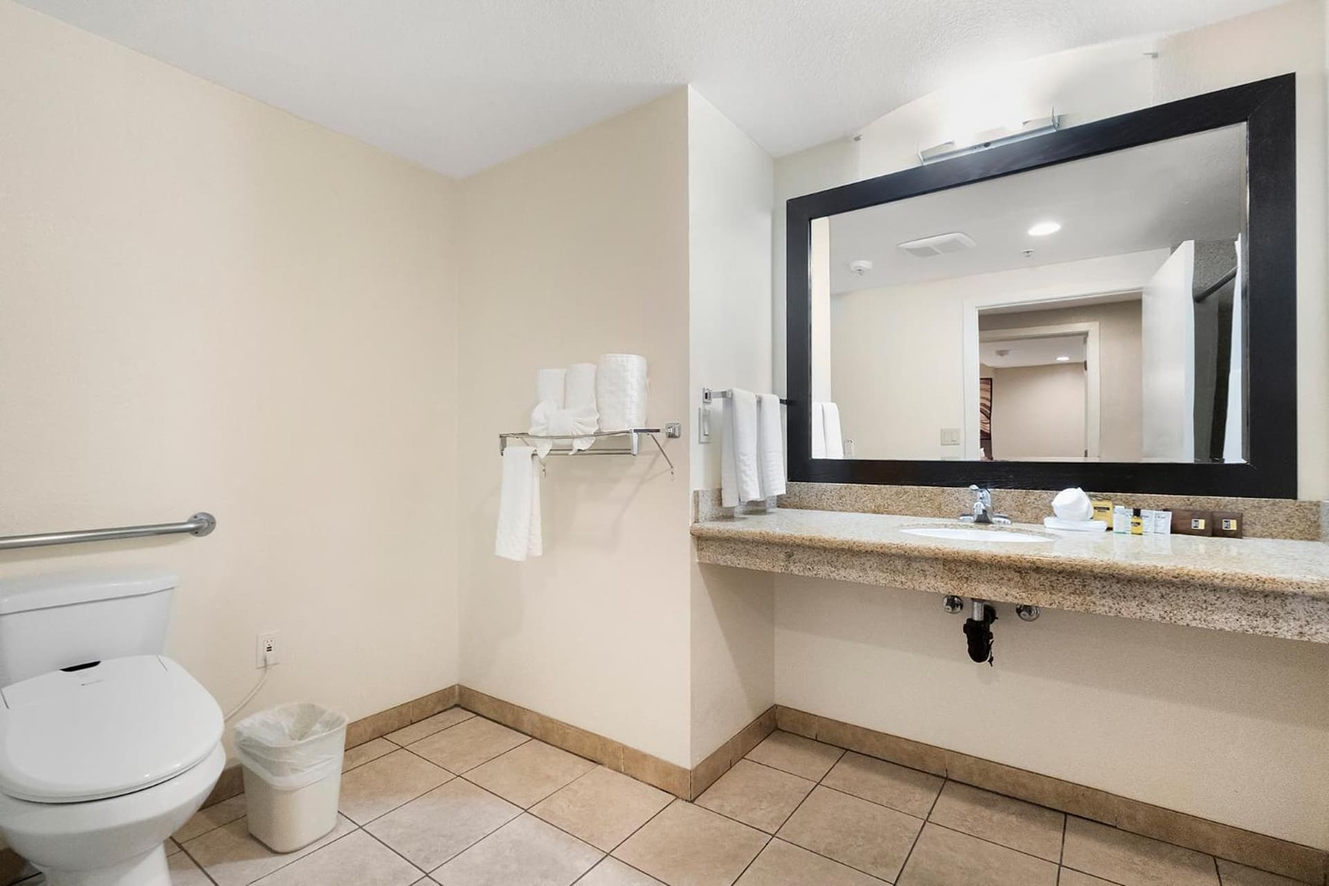 Best Western Plus Wine Country Inn & Suites gallery photo in Santa Rosa, CA — image 83