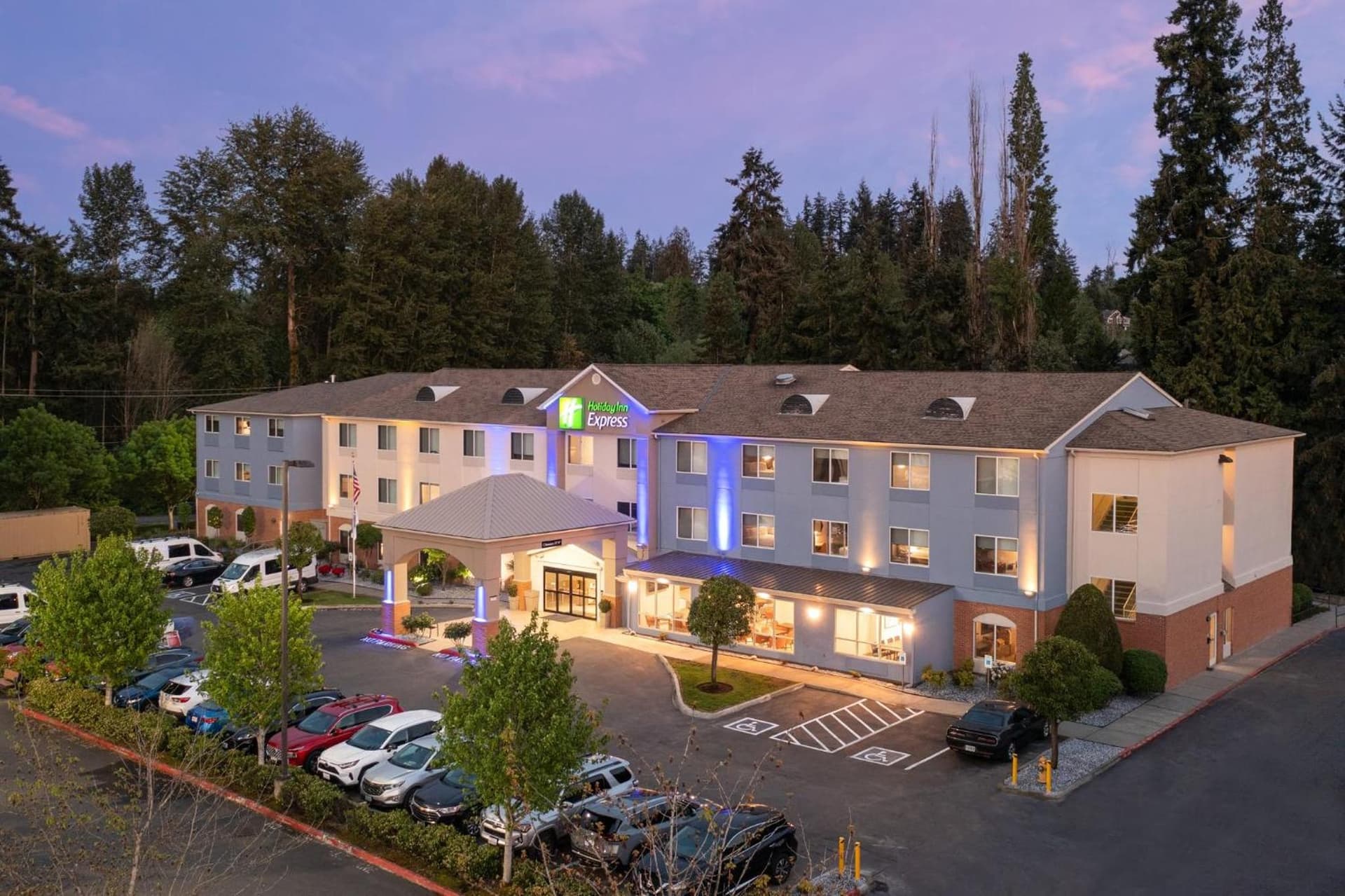 Holiday Inn Express Bothell by IHG featured exterior or lobby in Bothell, WA — similar hotel