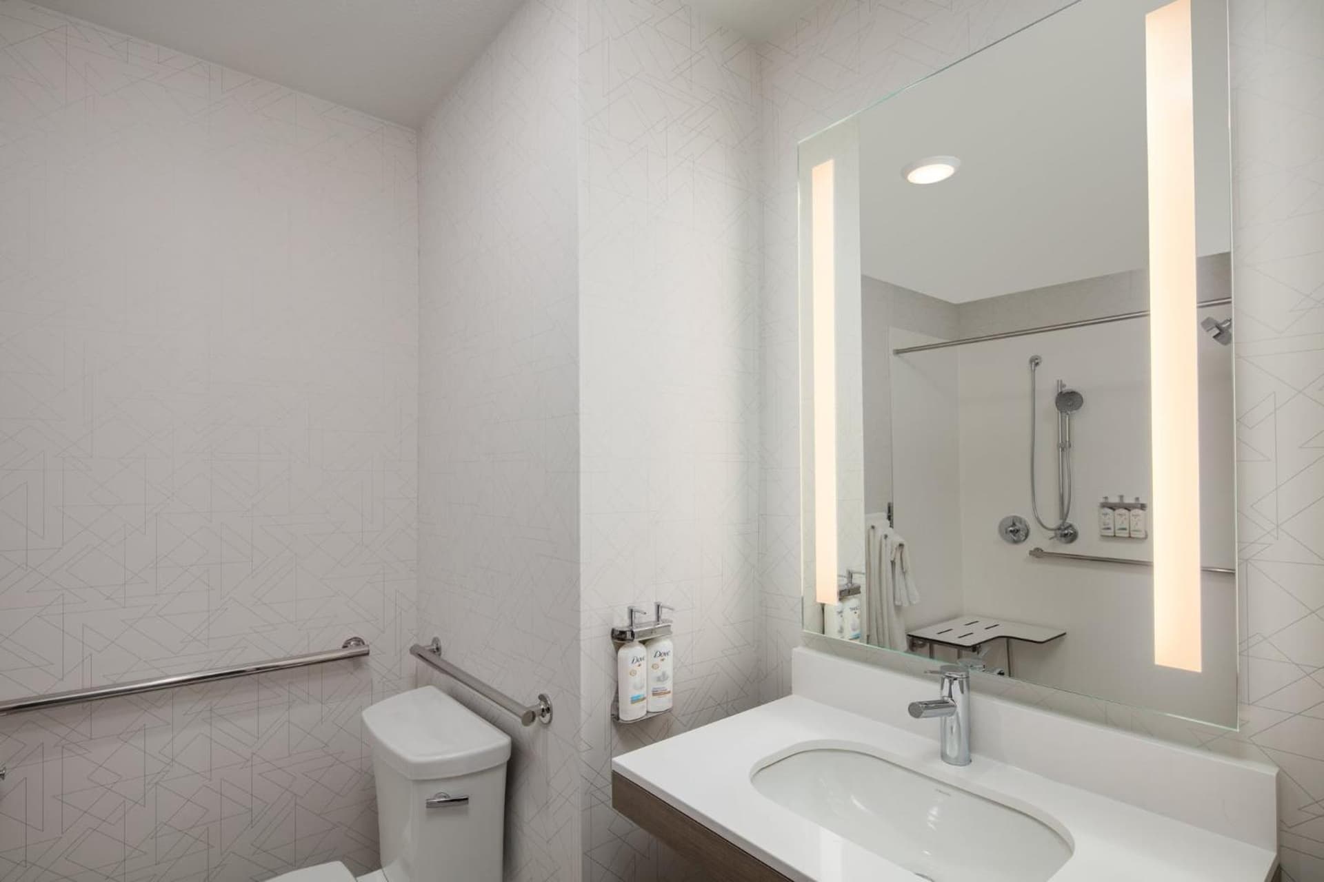Holiday Inn Express Bothell by IHG gallery photo in Bothell, WA — image 53