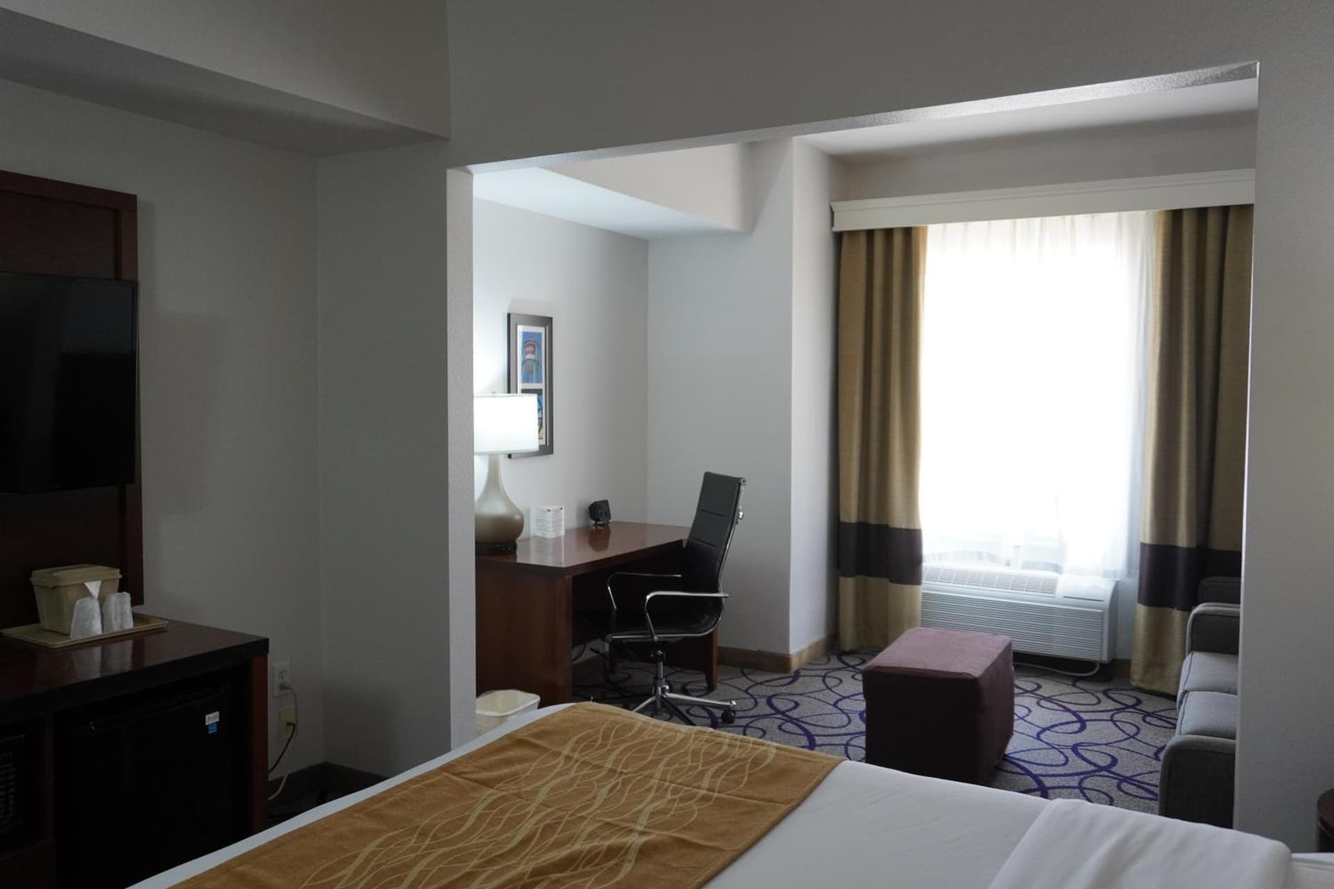 Comfort Inn & Suites Frisco - Plano interior in Frisco, TX — gallery photo 2