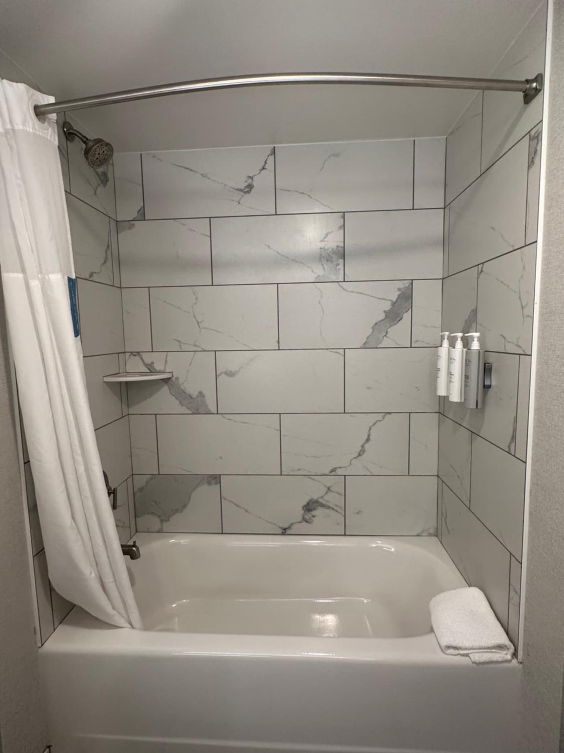 Hampton Inn Virginia Beach-Oceanfront South gallery photo in Virginia Beach, VA — image 49