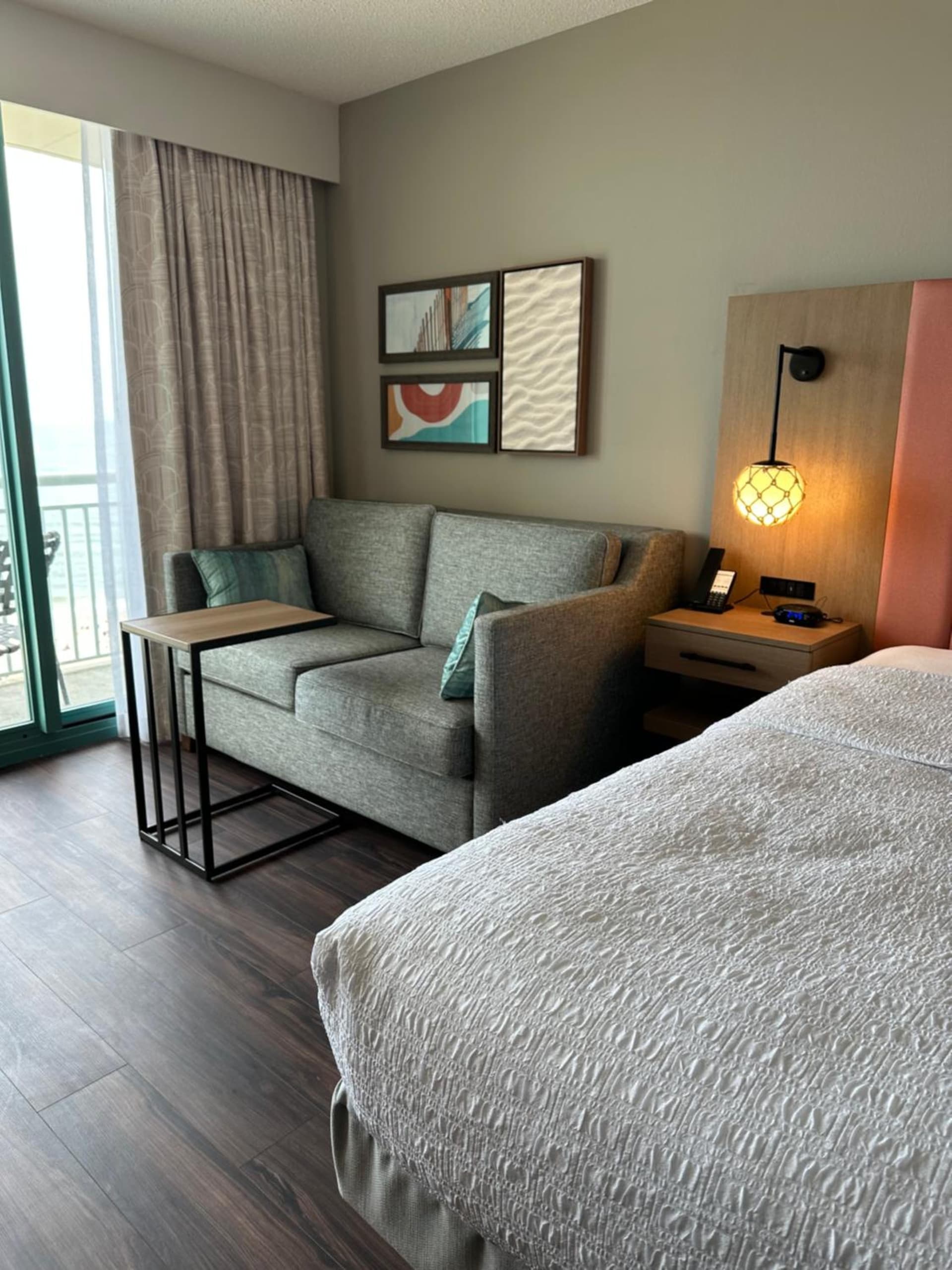 Hampton Inn Virginia Beach-Oceanfront South gallery photo in Virginia Beach, VA — image 7