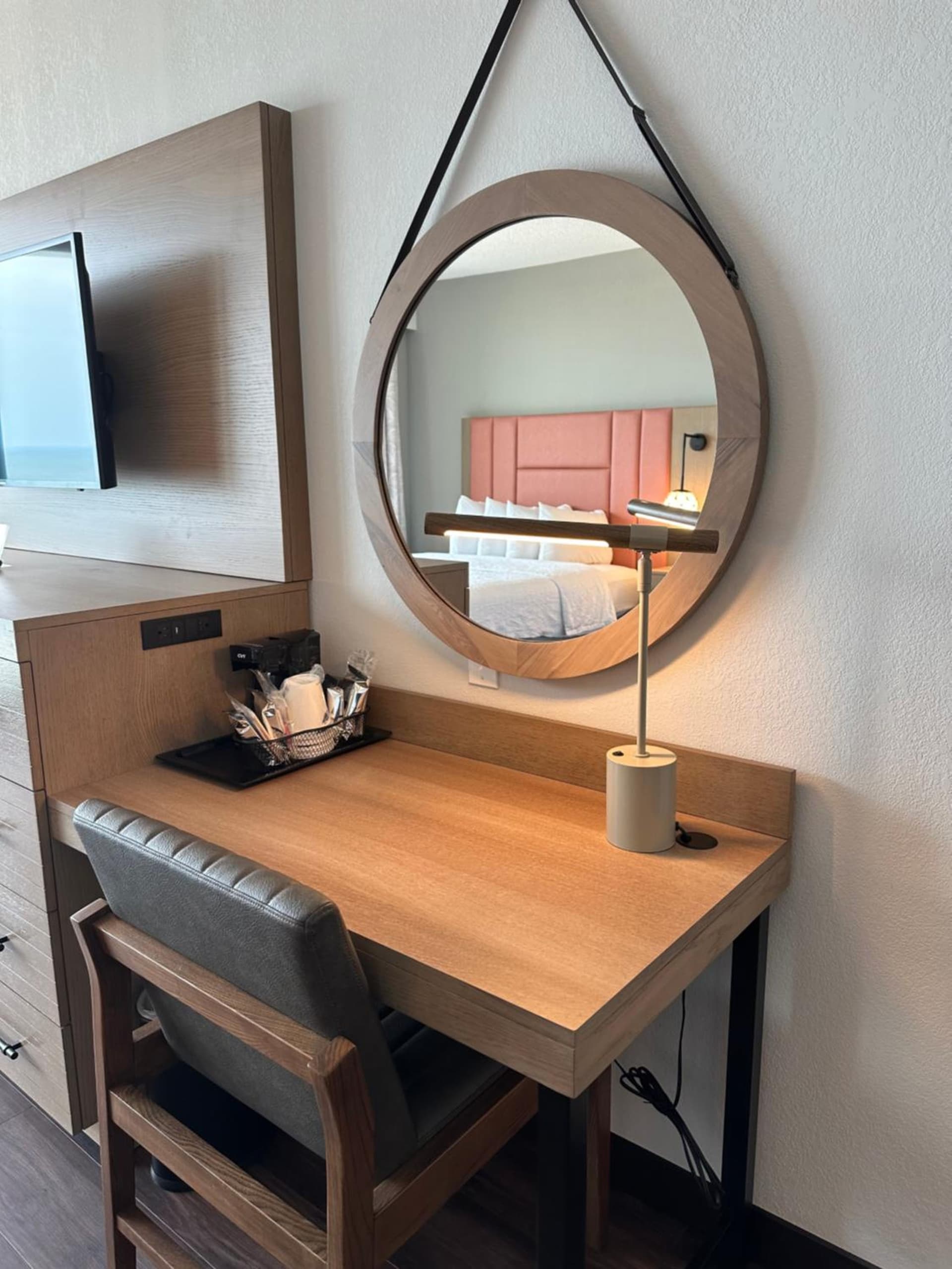 Hampton Inn Virginia Beach-Oceanfront South gallery photo in Virginia Beach, VA — image 5
