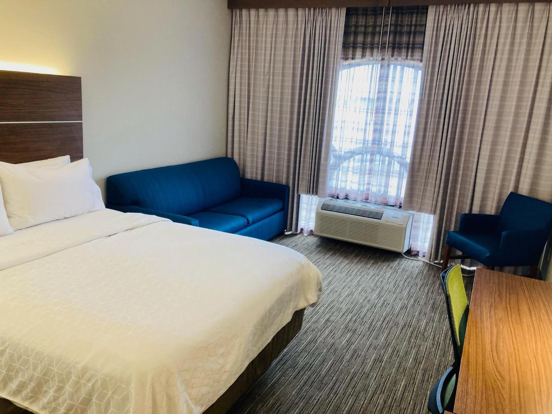 Holiday Inn Express & Suites Abilene by IHG gallery photo in Abilene, TX — image 41