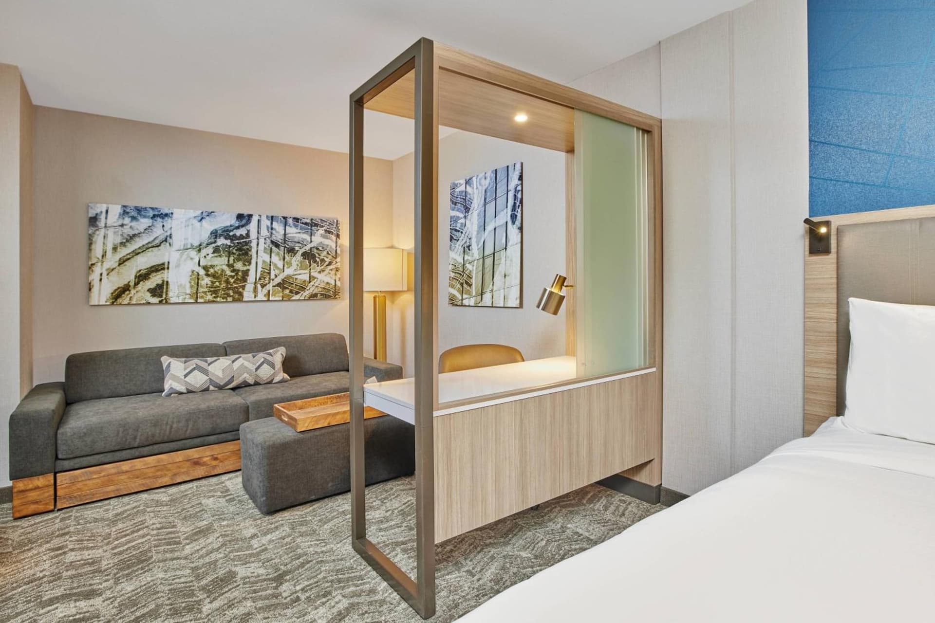 SpringHill Suites by Marriott Chicago Chinatown gallery photo in Chicago, IL — image 7