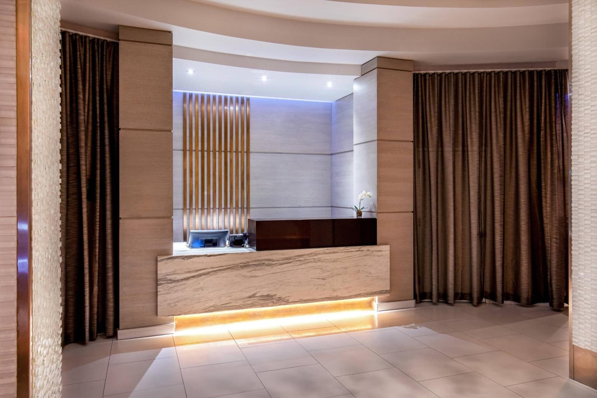 Fairfield By Marriott New York Manhattan Times Square property views in New York, NY — gallery photo 3
