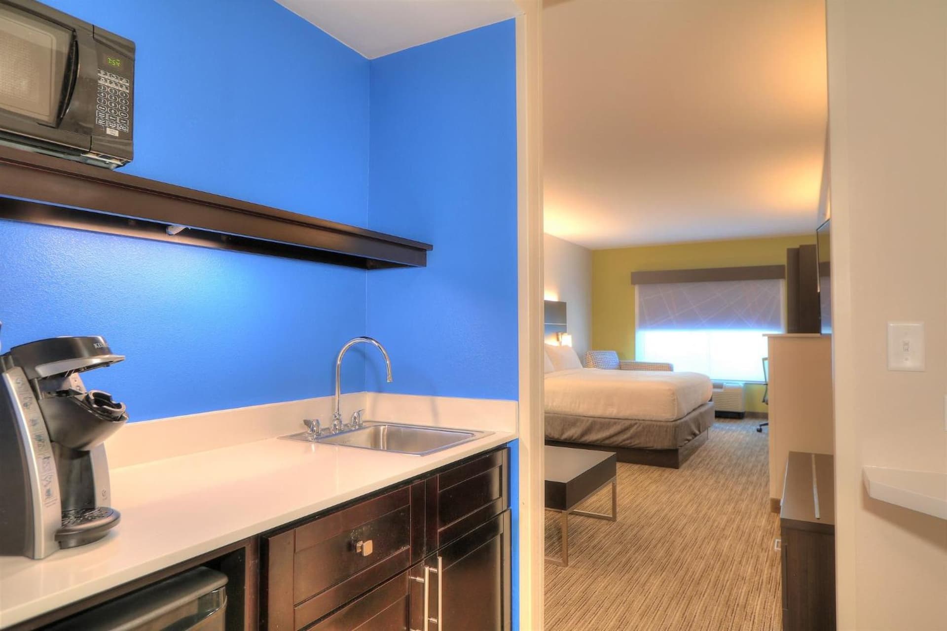 Holiday Inn Express Hotel & Suites Mobile Saraland by IHG gallery photo in Saraland, AL — image 32
