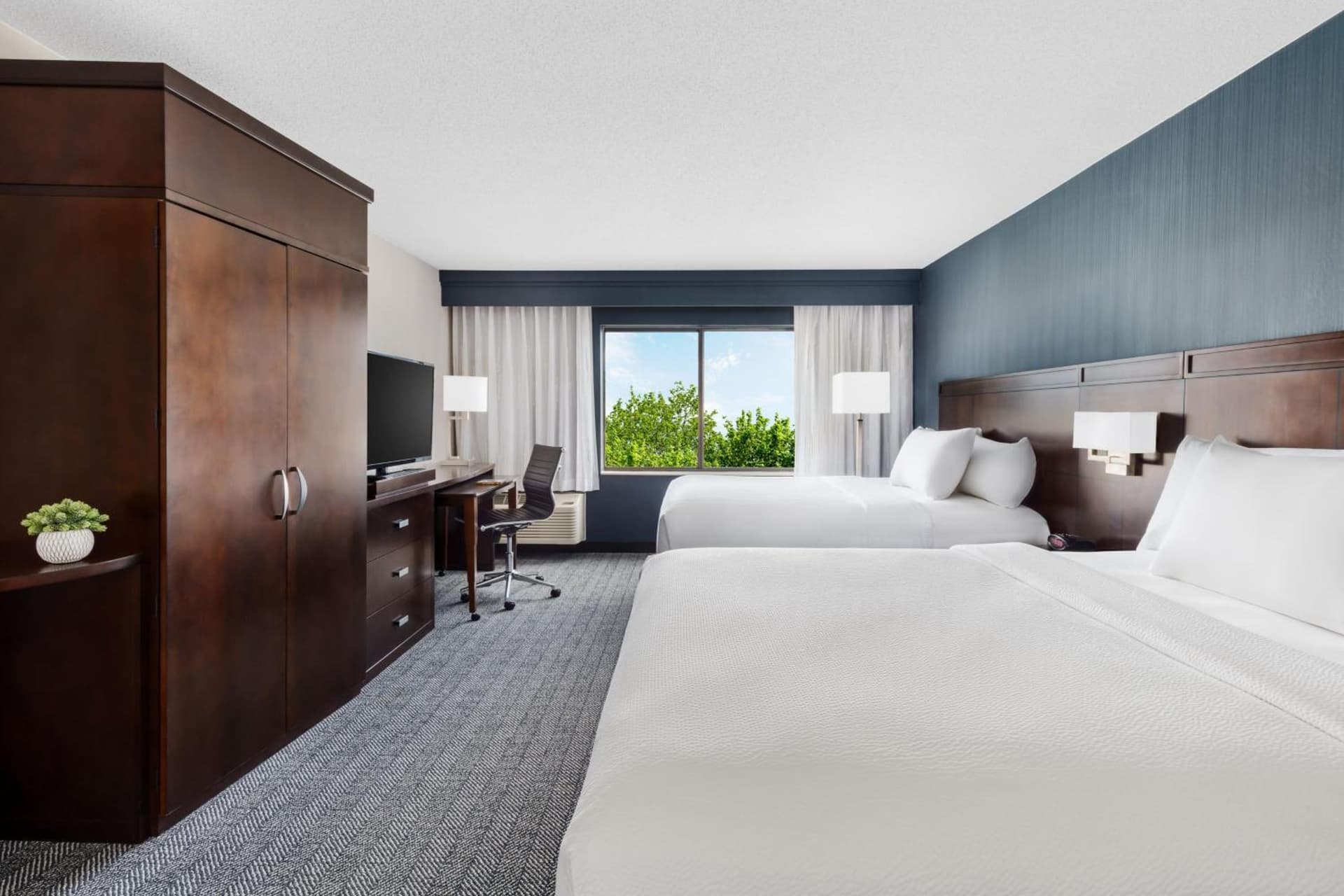Courtyard by Marriott Manchester-Boston Regional Airport gallery photo in Manchester, NH — image 50