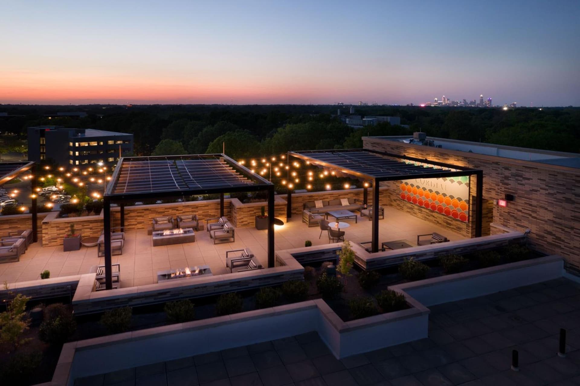 AC Hotel by Marriott Charlotte SouthPark gallery photo in Charlotte, NC — image 17