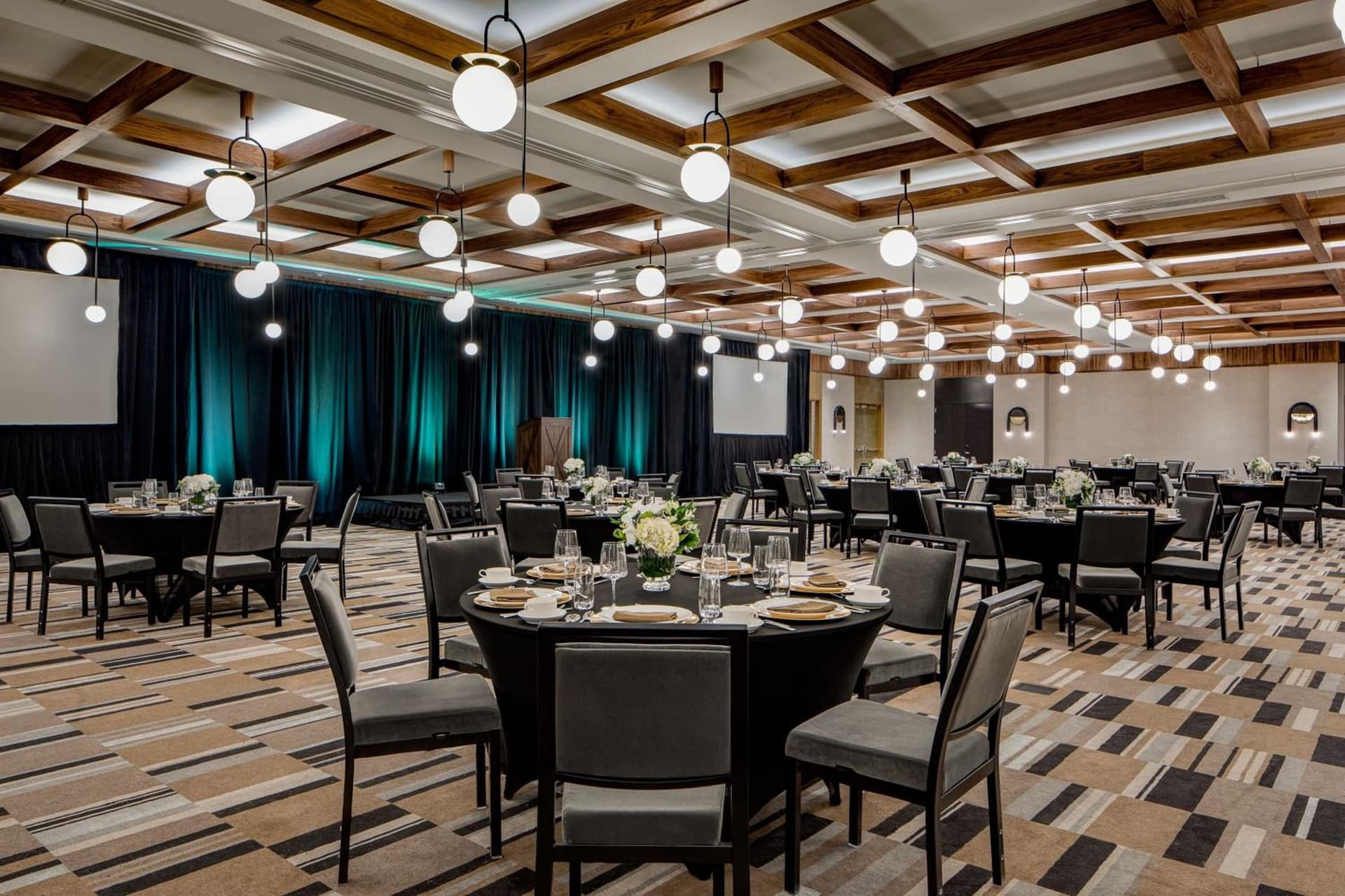 Le Meridien Salt Lake City Downtown gallery photo in Salt Lake City, UT — image 7