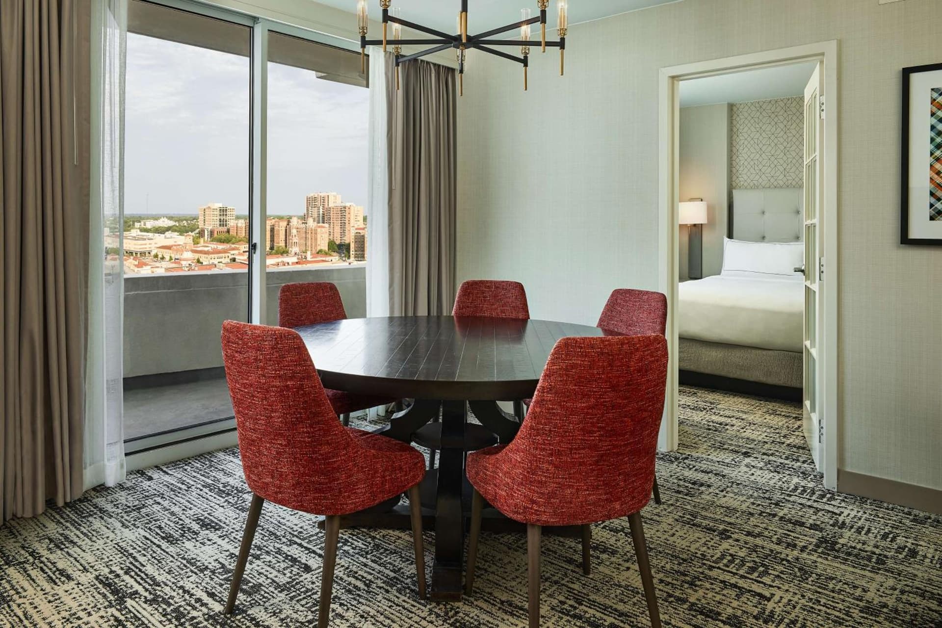 Hilton Kansas City Country Club Plaza gallery photo in Kansas City, MO — image 38