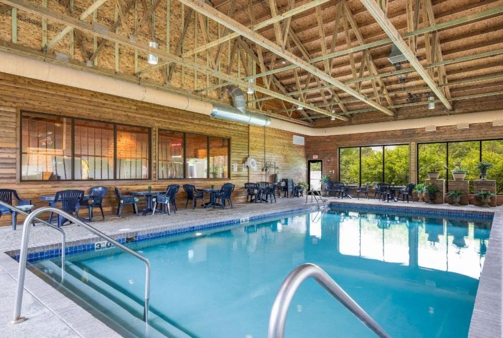 Lakeside Suites featured exterior or lobby in Elkhart Lake, WI — similar hotel
