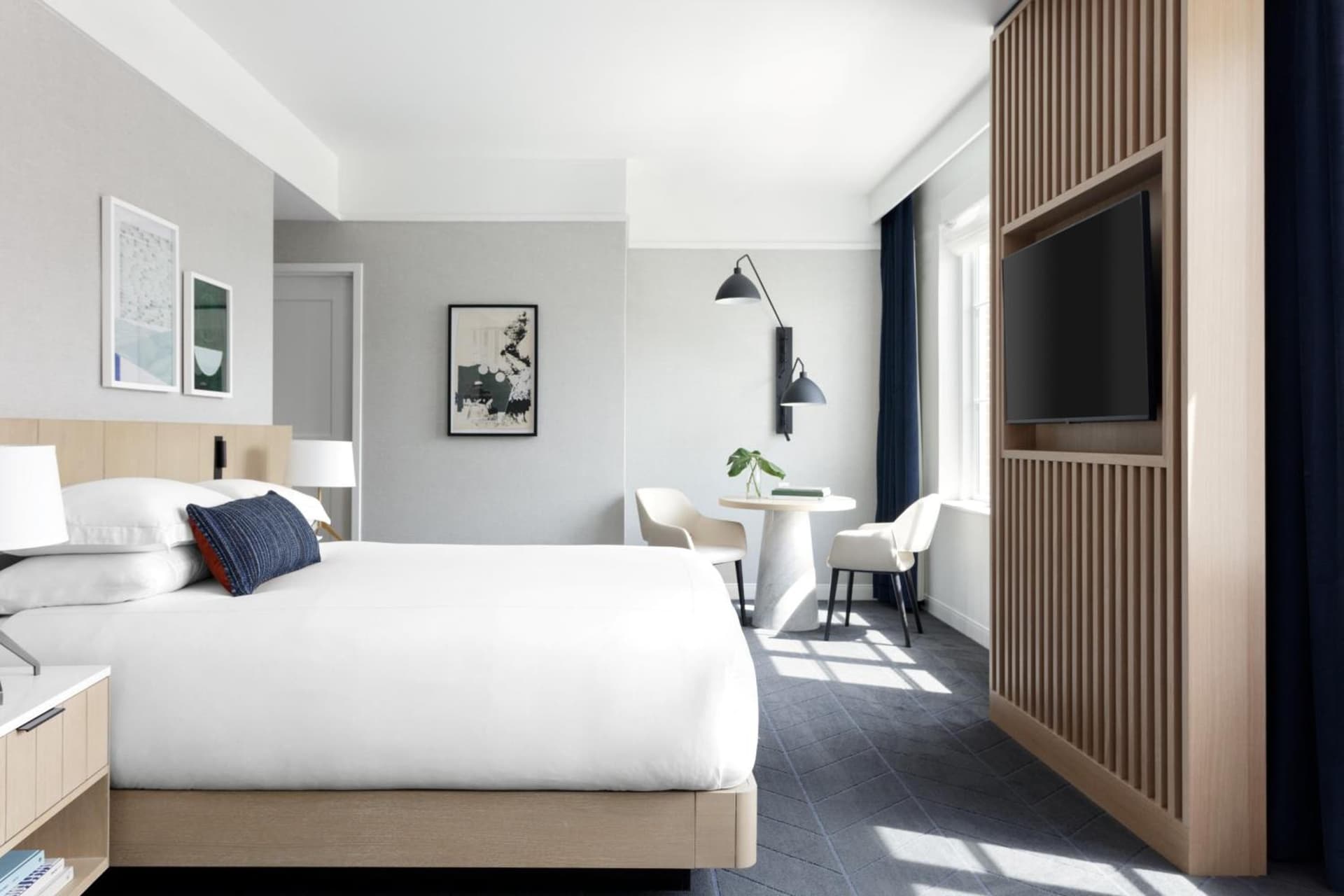 Kimpton - The Forum Hotel by IHG gallery photo in Charlottesville, VA — image 22
