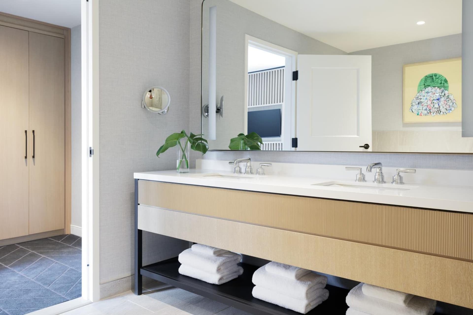 Kimpton - The Forum Hotel by IHG gallery photo in Charlottesville, VA — image 89