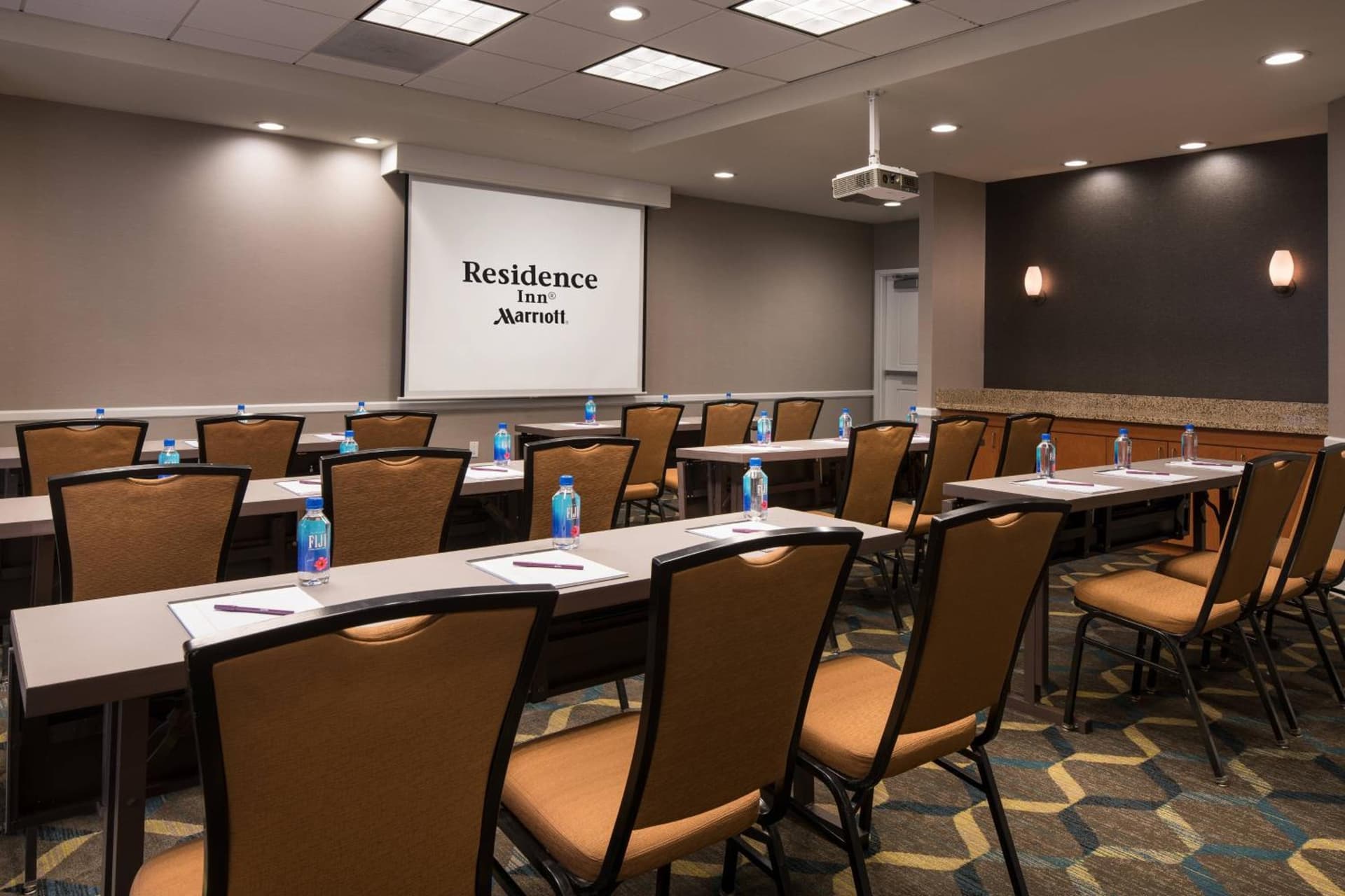 Residence Inn by Marriott Camarillo gallery photo in Camarillo, CA — image 26