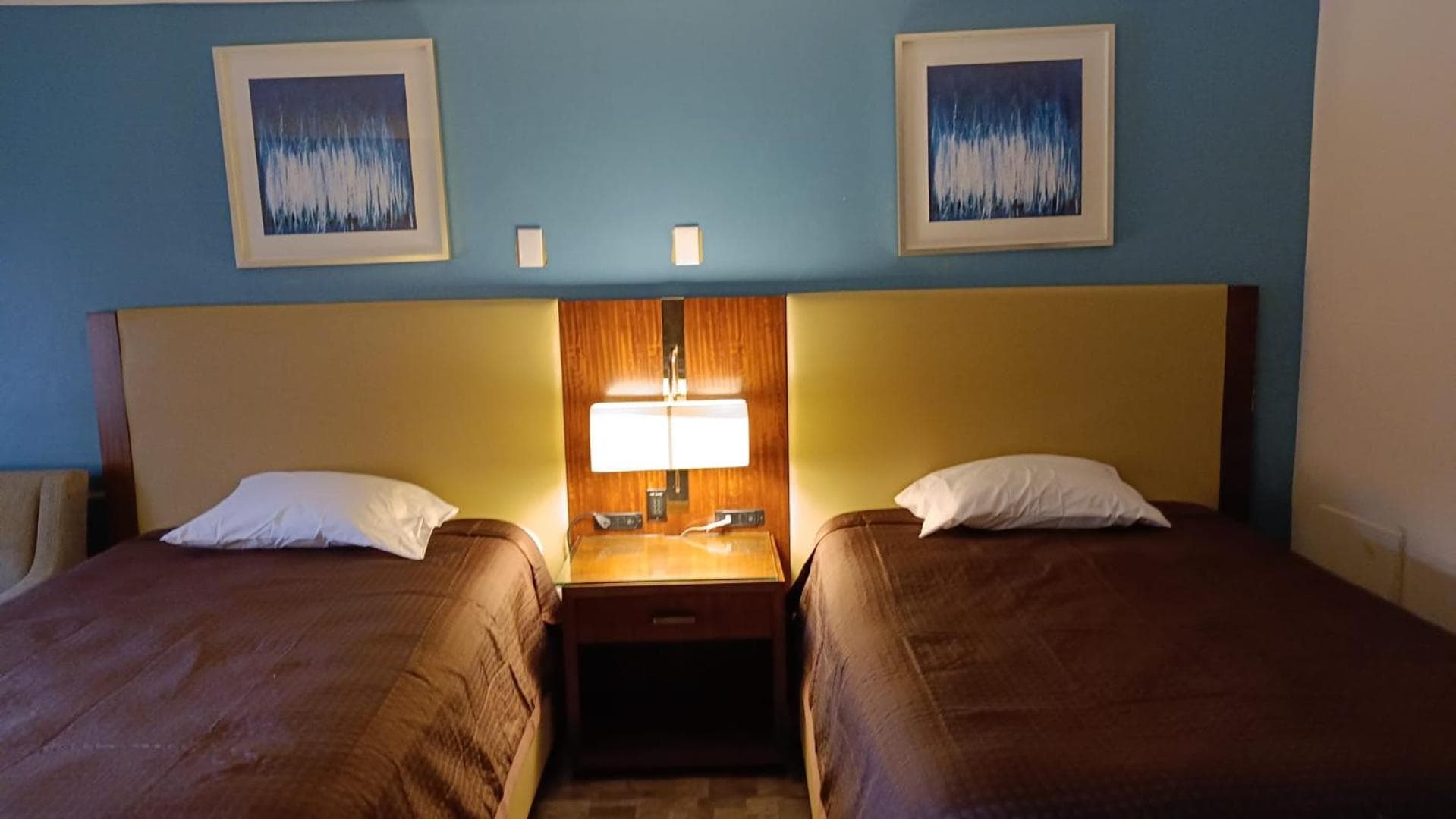 The Boston Inn interior in Westminster, MD — gallery photo 2
