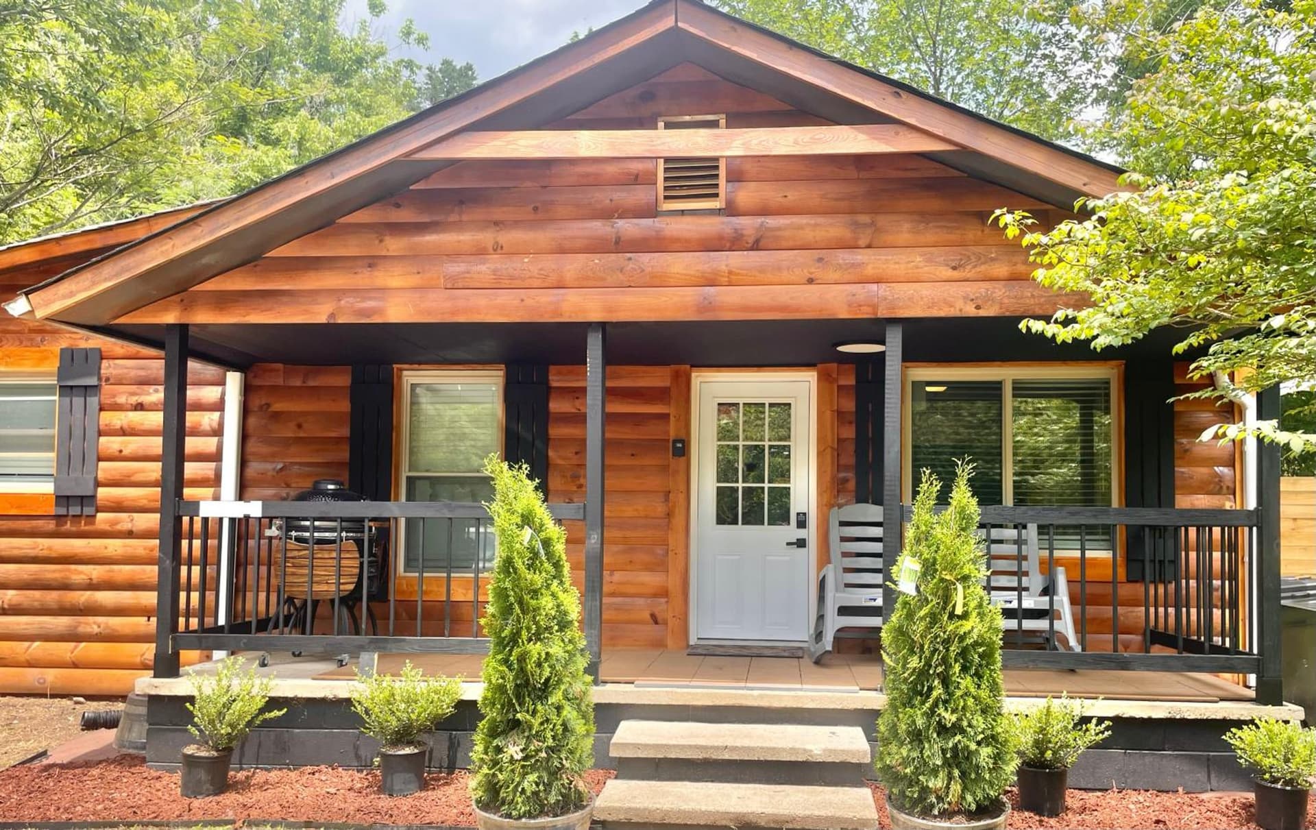 Mountain Nest featured exterior or lobby in Sevierville, TN — similar hotel