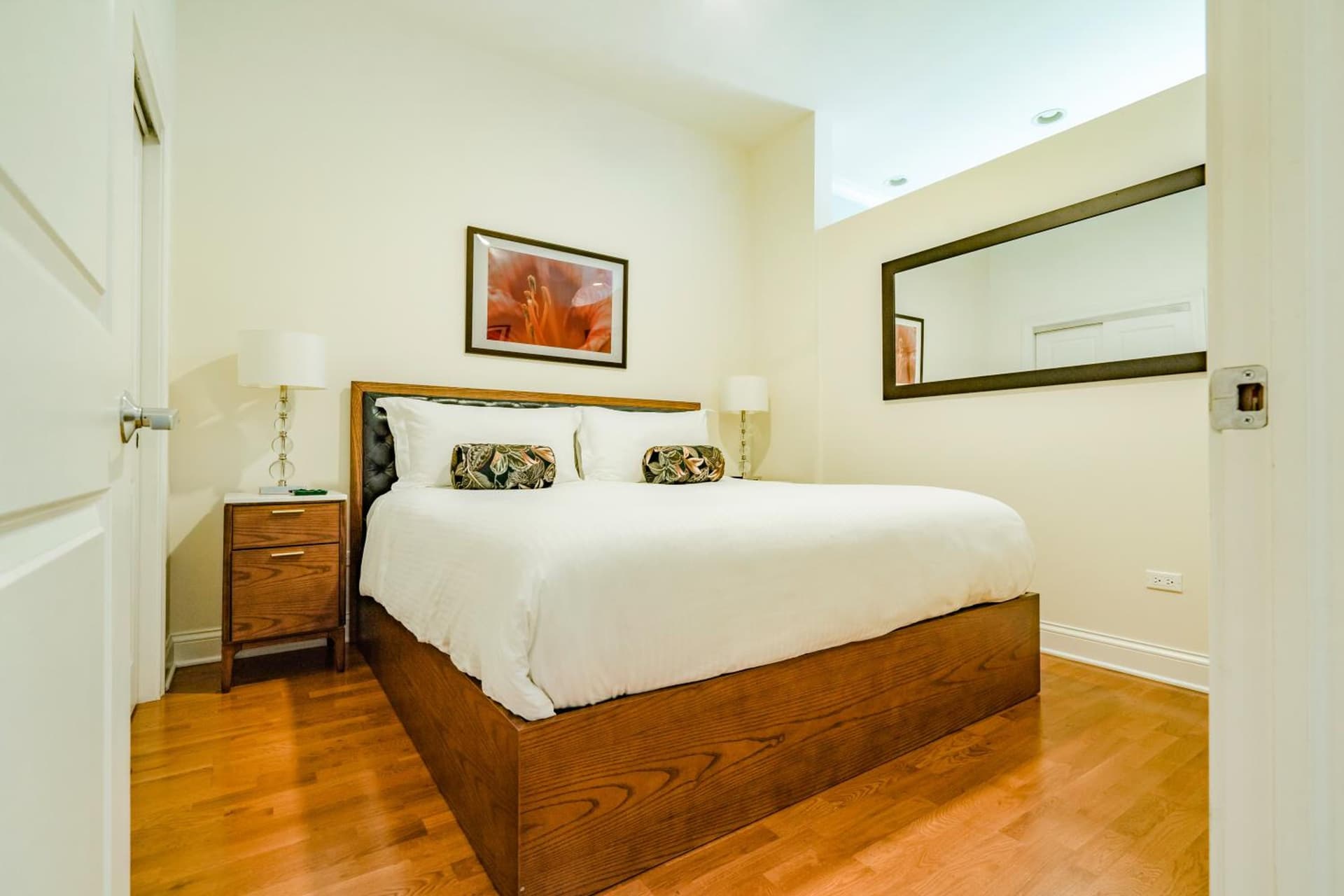The Guesthouse Hotel gallery photo in Chicago, IL — image 13