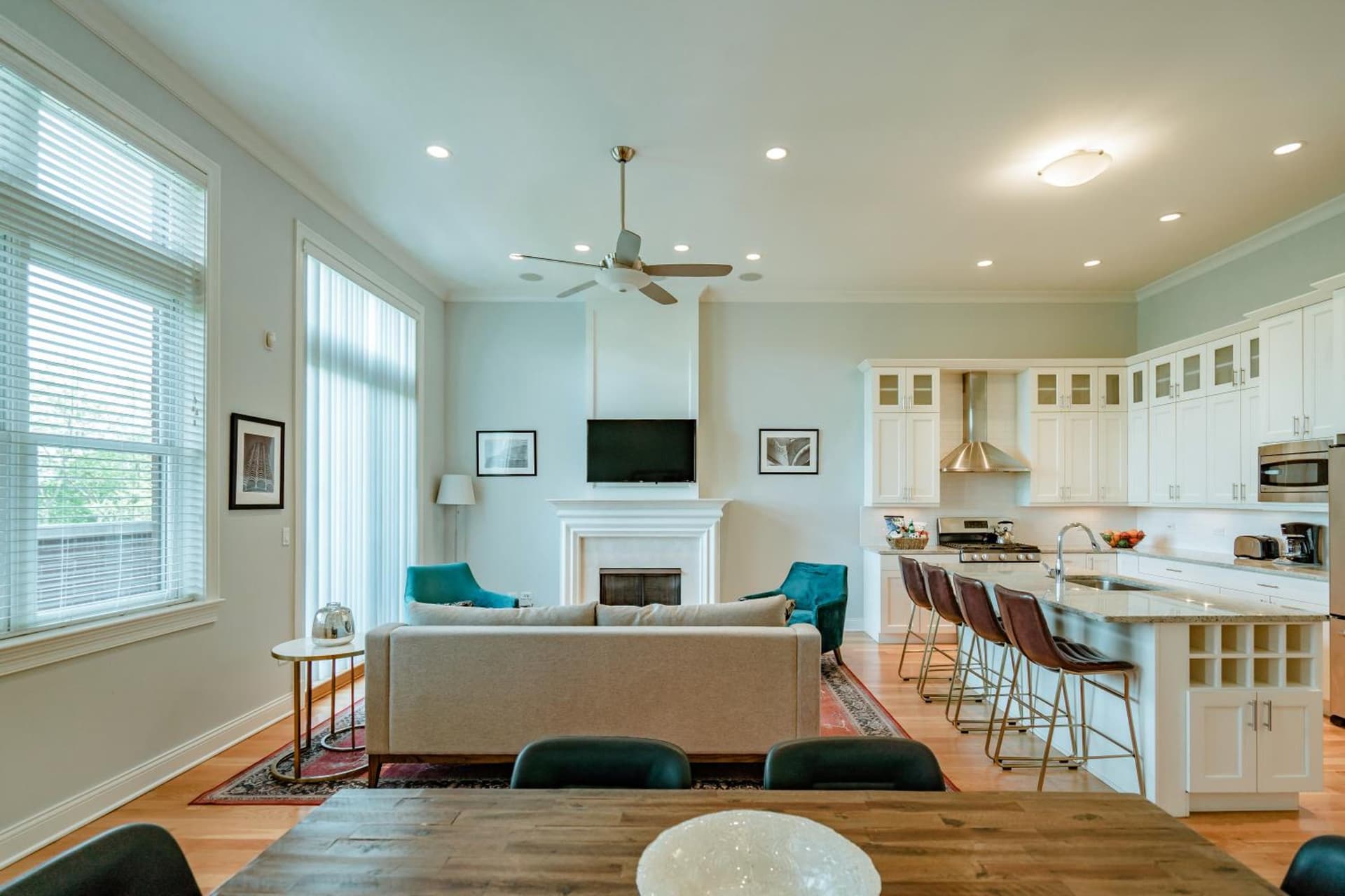 The Guesthouse Hotel gallery photo in Chicago, IL — image 28