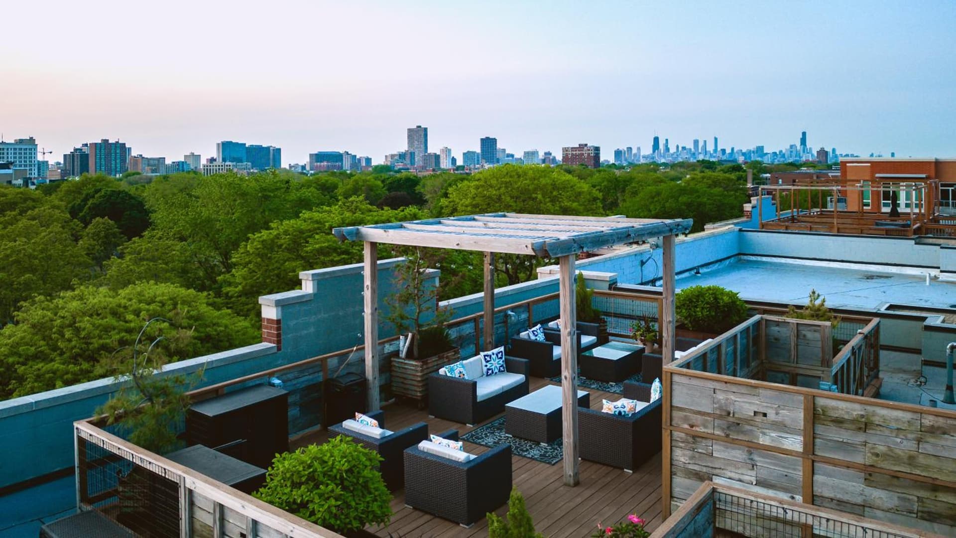 The Guesthouse Hotel gallery photo in Chicago, IL — image 44