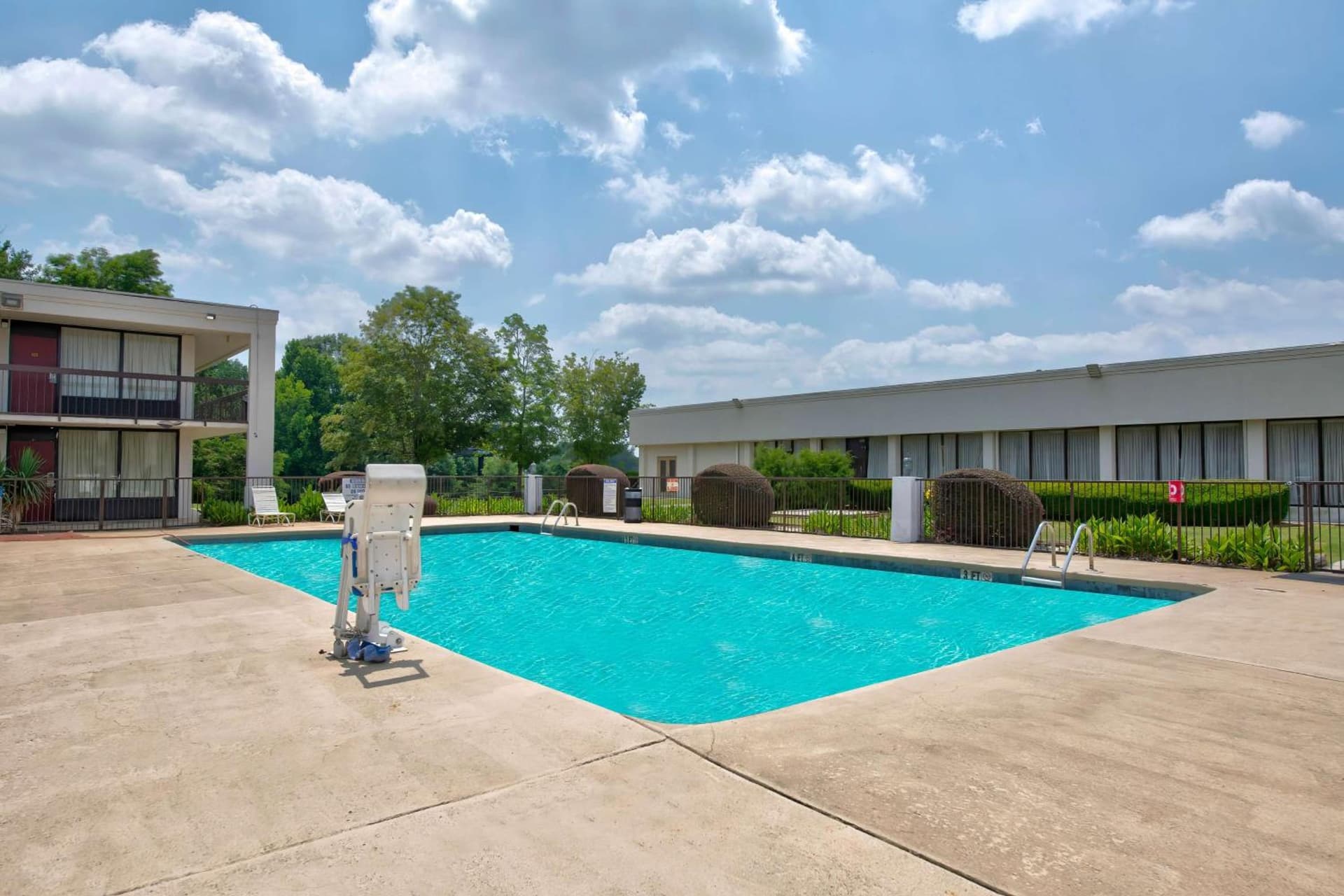 Motel 6-Conyers, GA interior in Conyers, GA — gallery photo 2