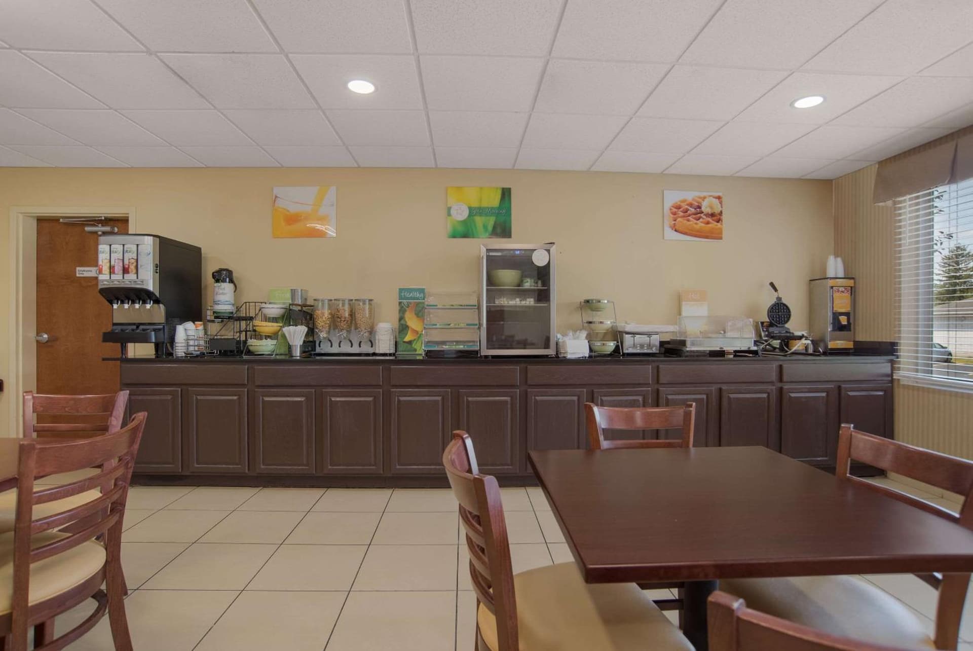 Quality Inn & Suites Chambersburg Northeast gallery photo in Chambersburg, PA — image 22