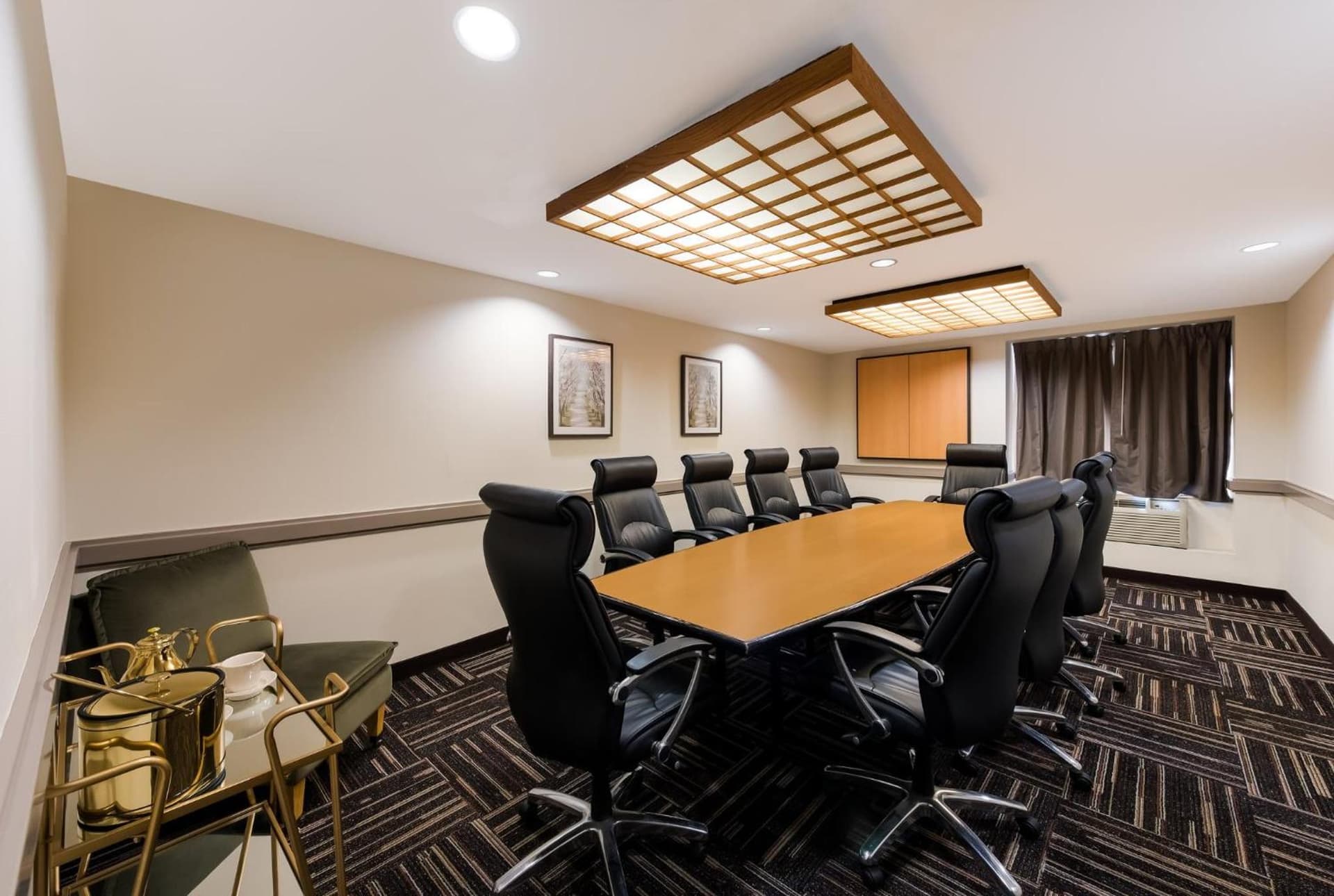 Red Roof Inn PLUS+ Columbus Downtown - Convention Center gallery photo in Columbus, OH — image 42