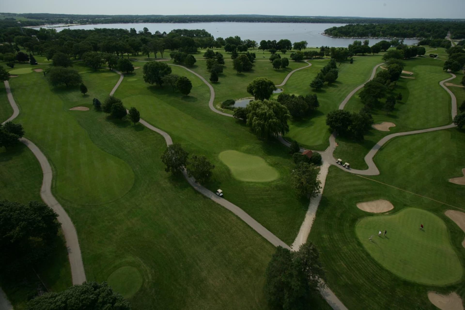 Lake Lawn Resort interior in Delavan, WI — gallery photo 2