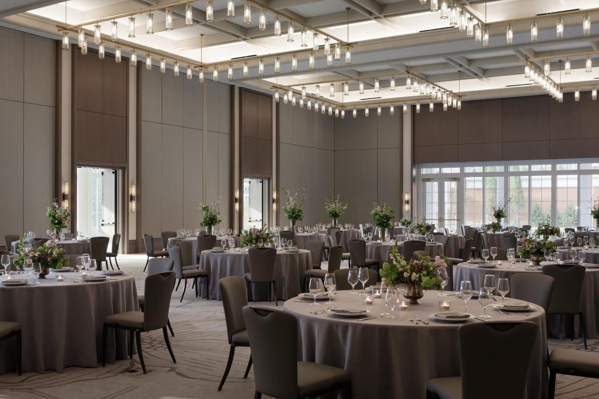 Kimpton - The Forum Hotel by IHG gallery photo in Charlottesville, VA — image 71