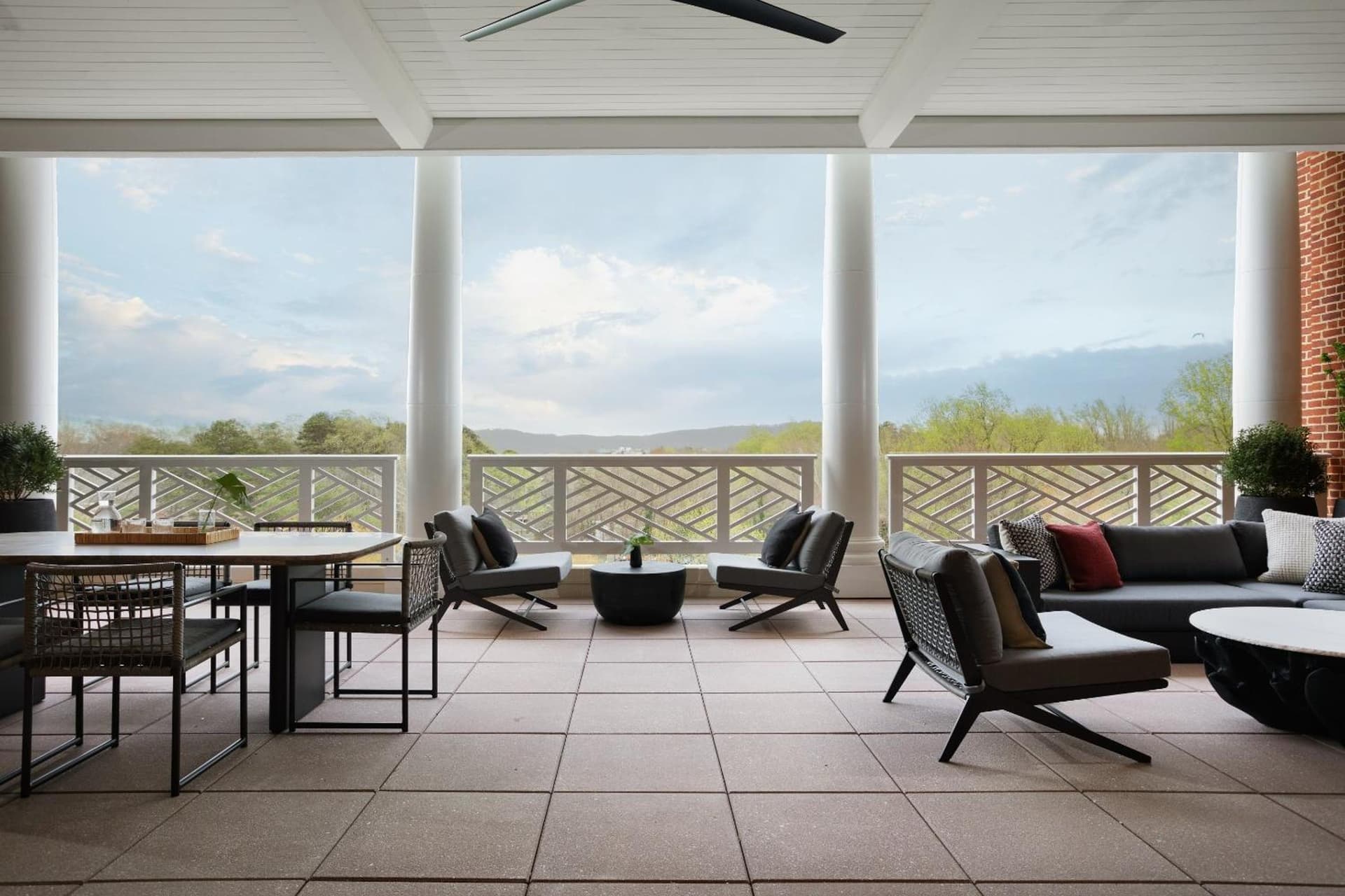Kimpton - The Forum Hotel by IHG gallery photo in Charlottesville, VA — image 94