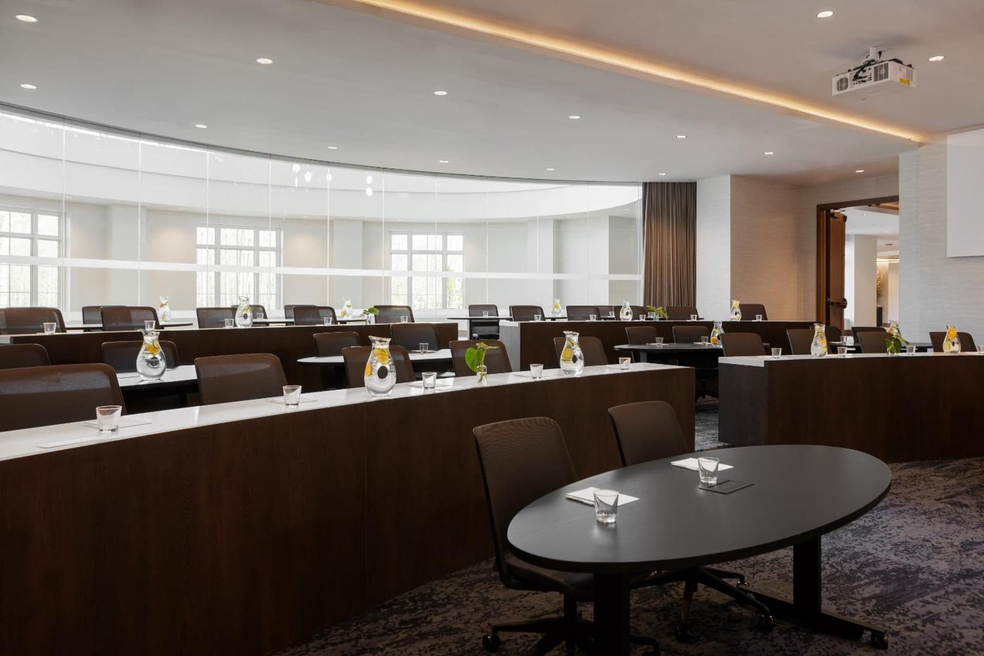 Kimpton - The Forum Hotel by IHG gallery photo in Charlottesville, VA — image 15