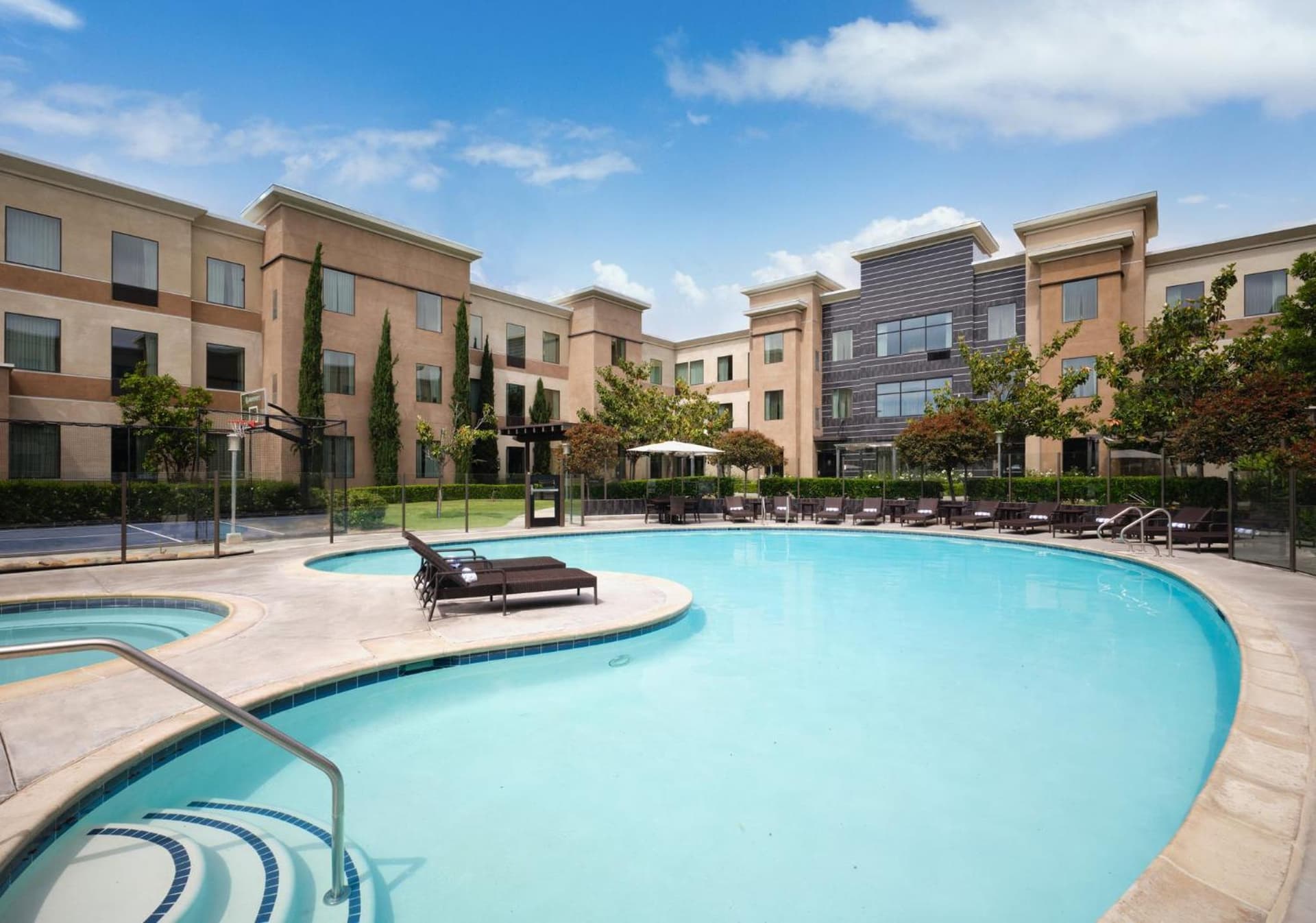 Staybridge Suites Carlsbad/San Diego by IHG gallery photo in Carlsbad, CA — image 8