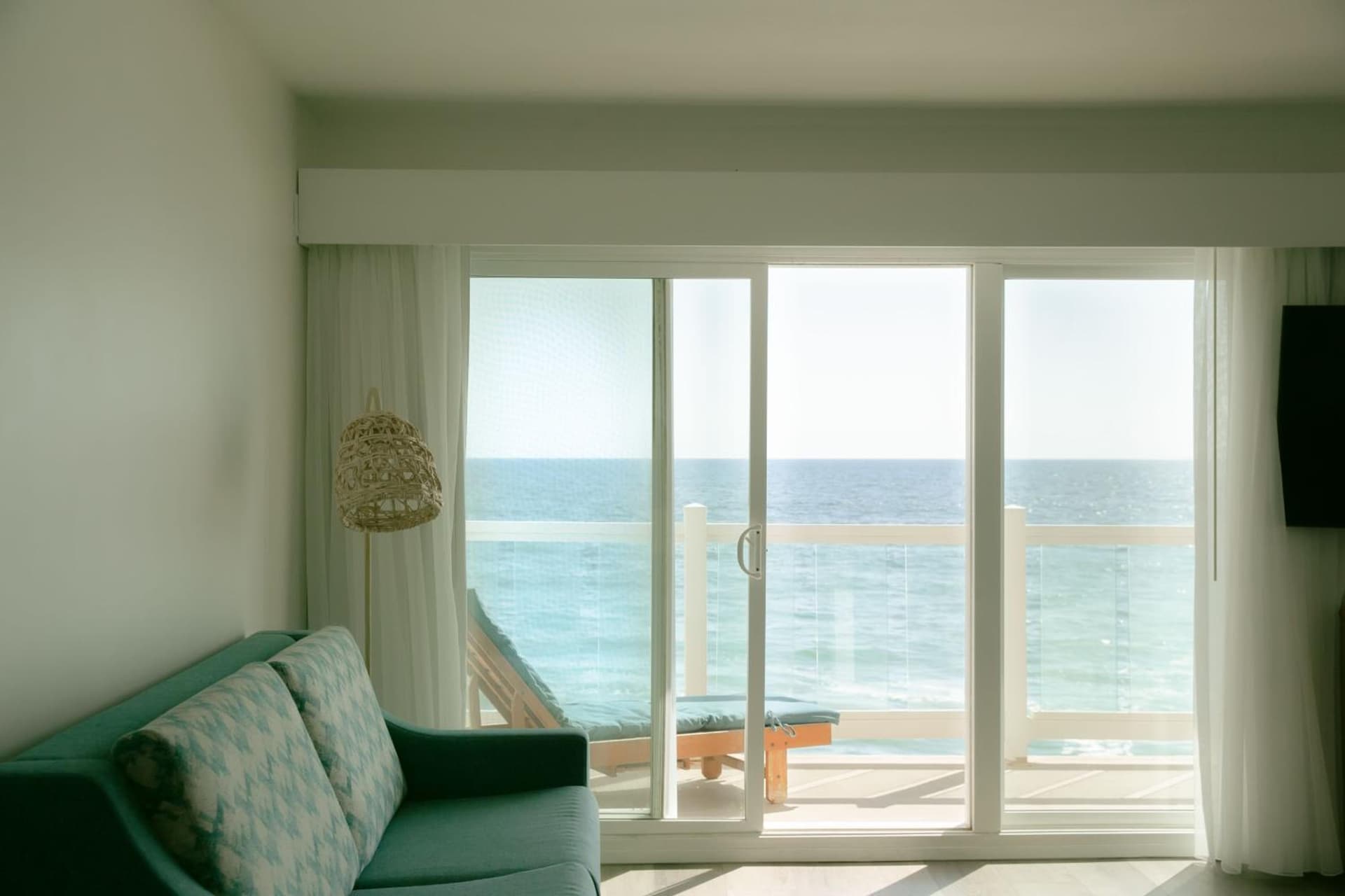 Capri Laguna on the Beach - A Boutique Hotel gallery photo in Laguna Beach, CA — image 8