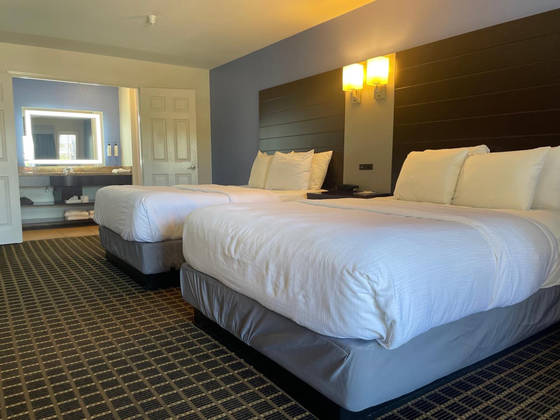 Hotel Solares gallery photo in Santa Cruz, CA — image 113