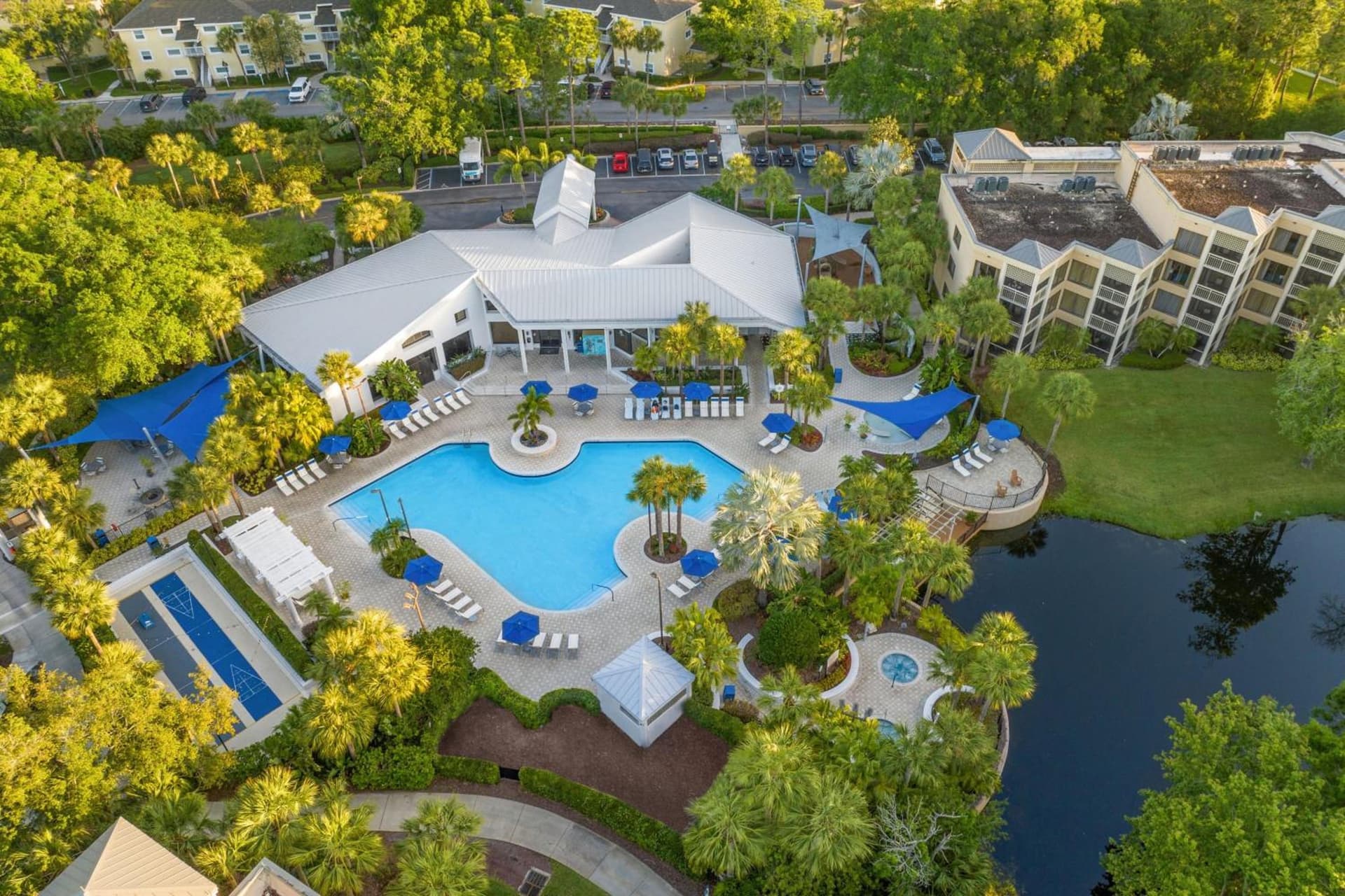 Marriott's Royal Palms interior in Orlando, FL — gallery photo 2